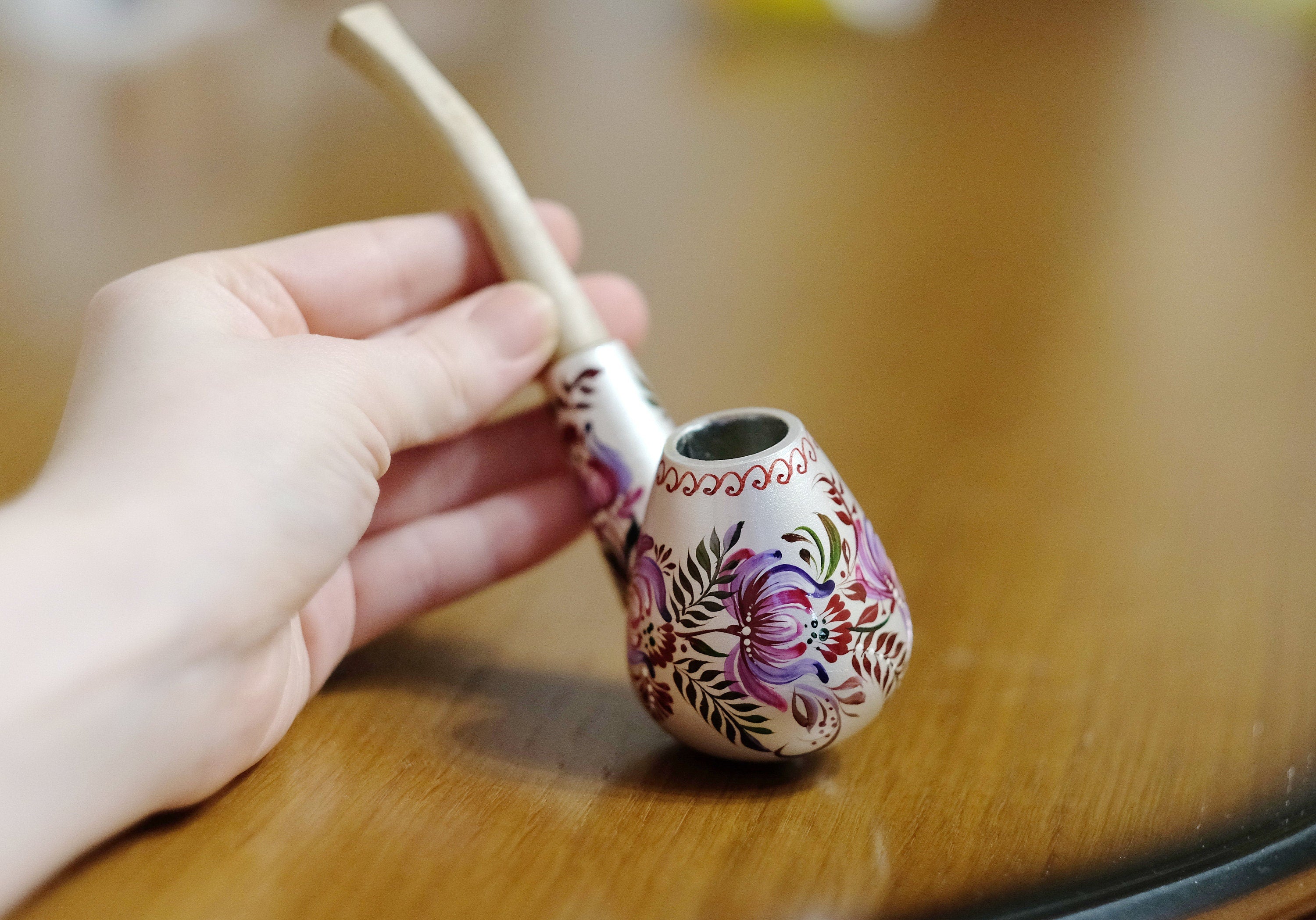 Wooden Tobacco Smoking Pipe Hand-painted with Ukrainian Folk Art Petrykivka - Purple Flower Pipe