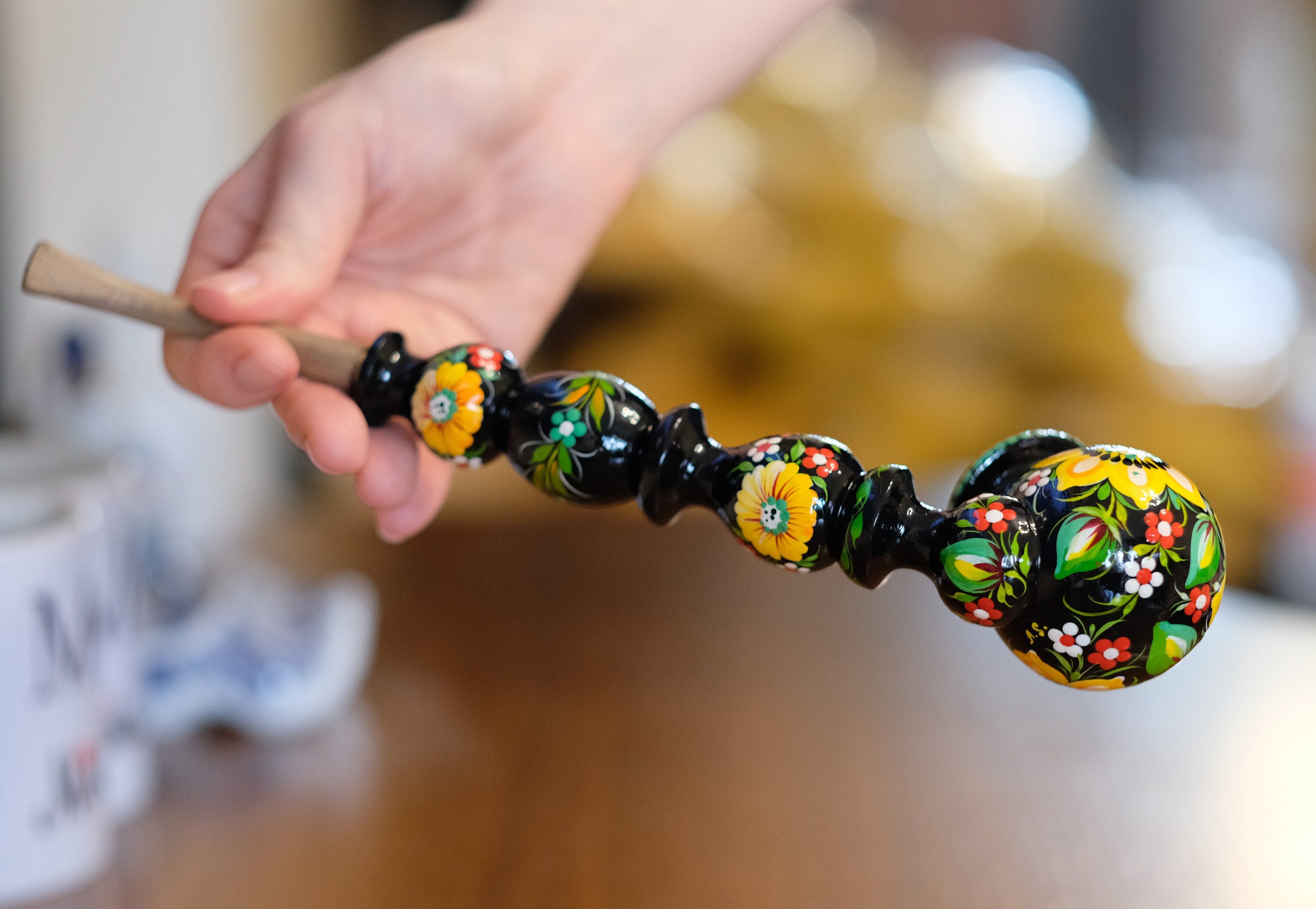 Painted Wooden Smoking Pipe with Lid - Long Sunflower Tobacco Pipe with Ukrainian Folk Art Petrykivka