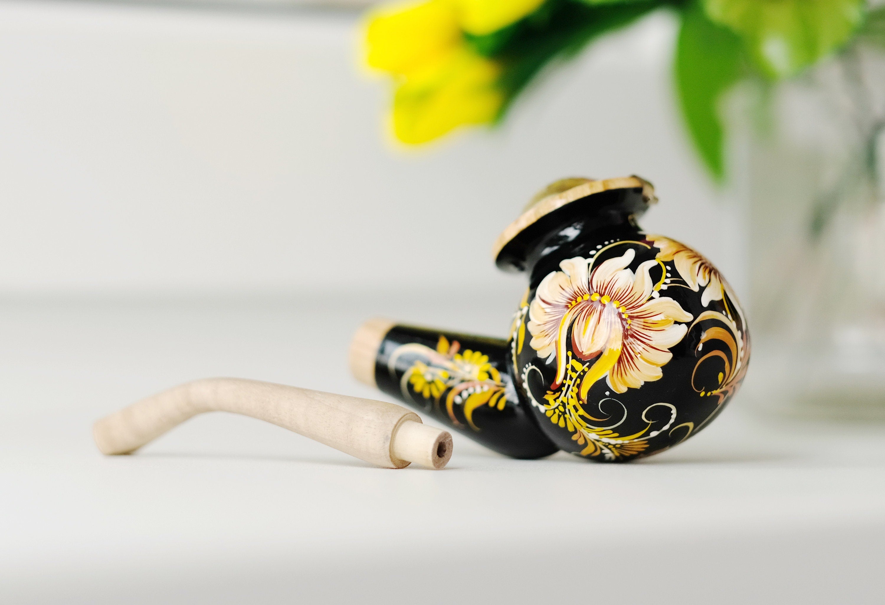 Painted Wooden Smoking Pipe with Lid - Beige Flower Tobacco Pipe with Ukrainian Folk Art Petrykivka