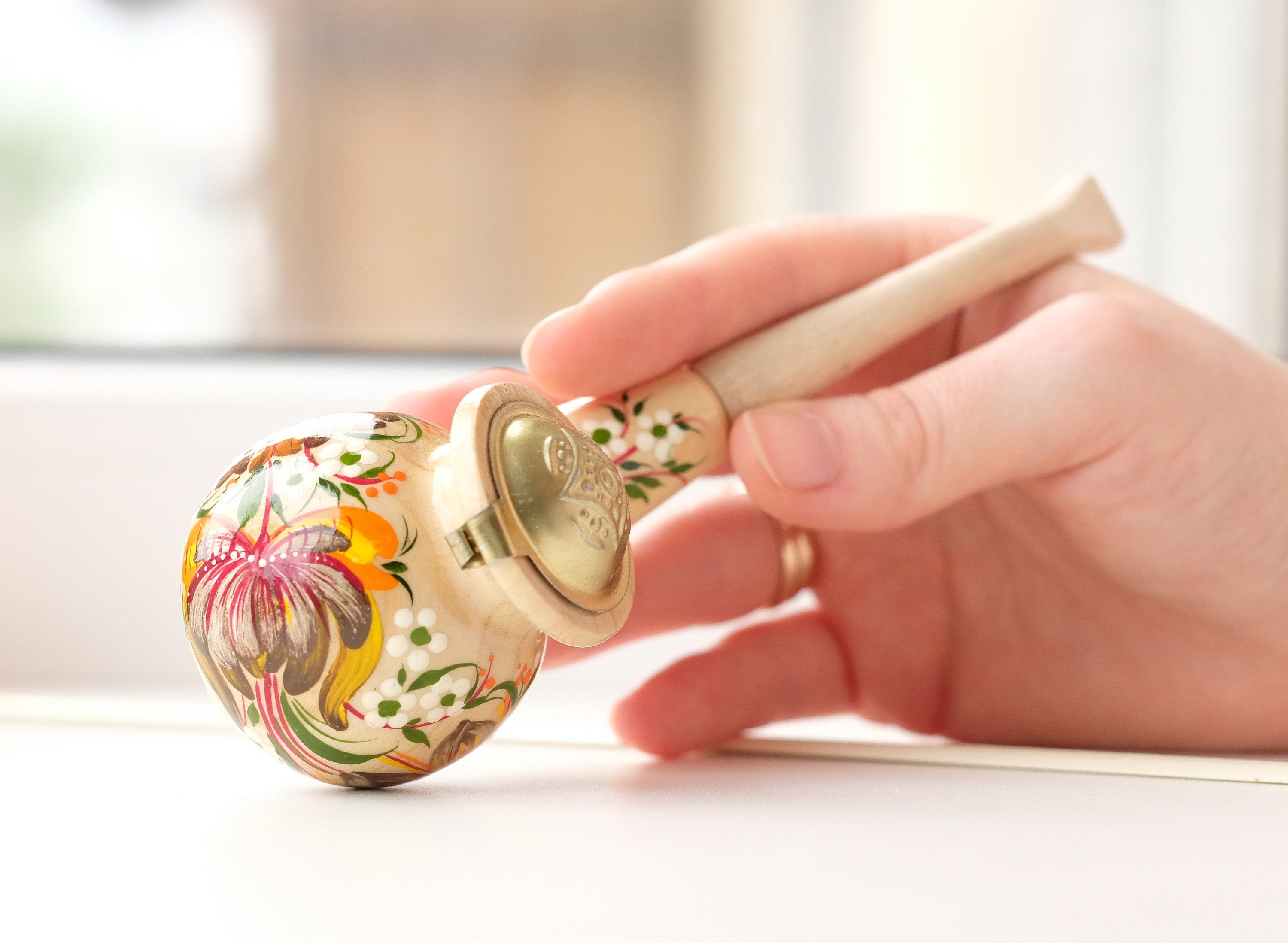 Painted Wooden Smoking Pipe with Lid - Ukrainian Folk Art Petrykivka Tobacco Pipe