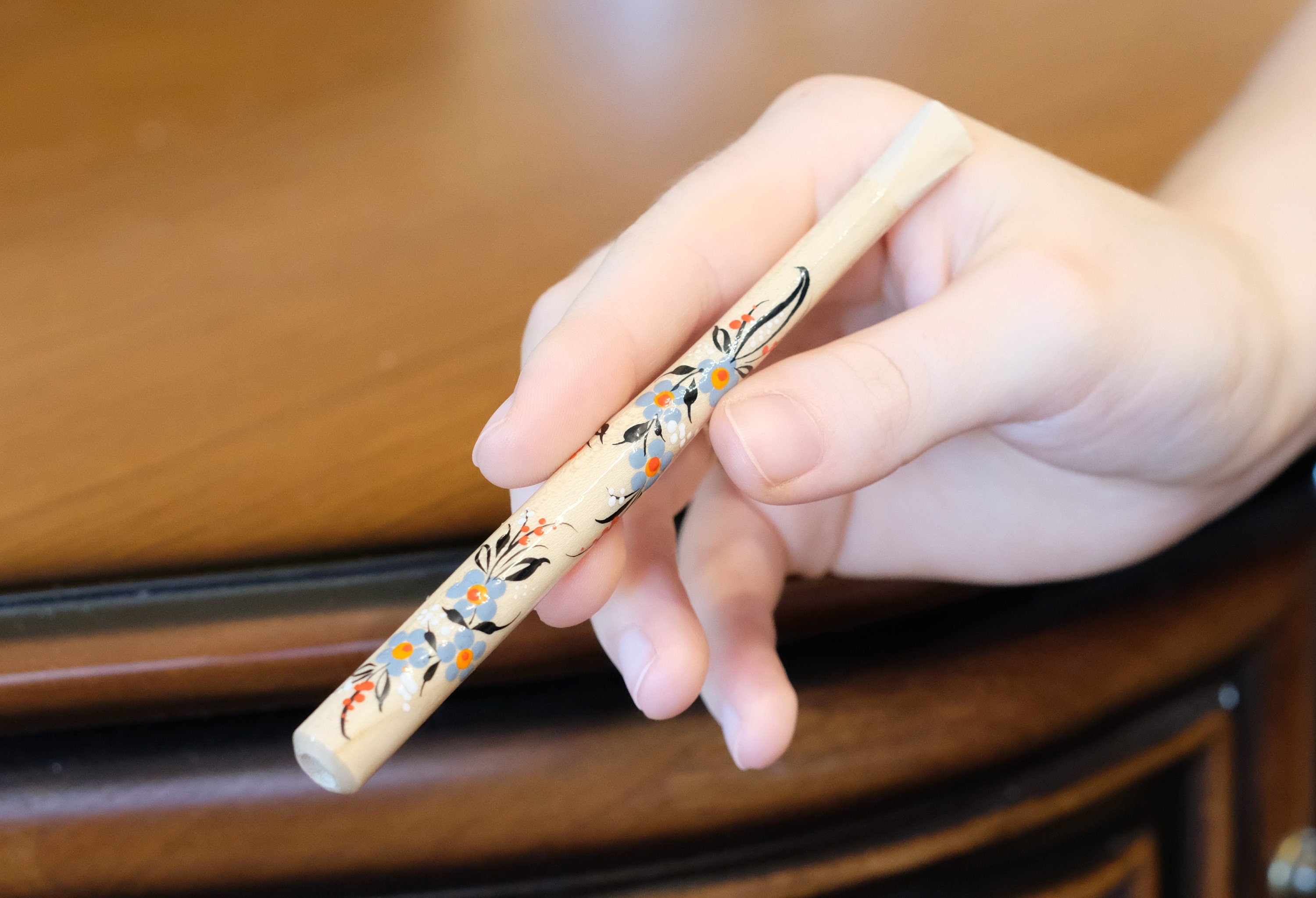 Painted Wooden Cigarette Holder - Regular & Slim - Flower Mouthpiece with Ukrainian Folk Art Petrykivka