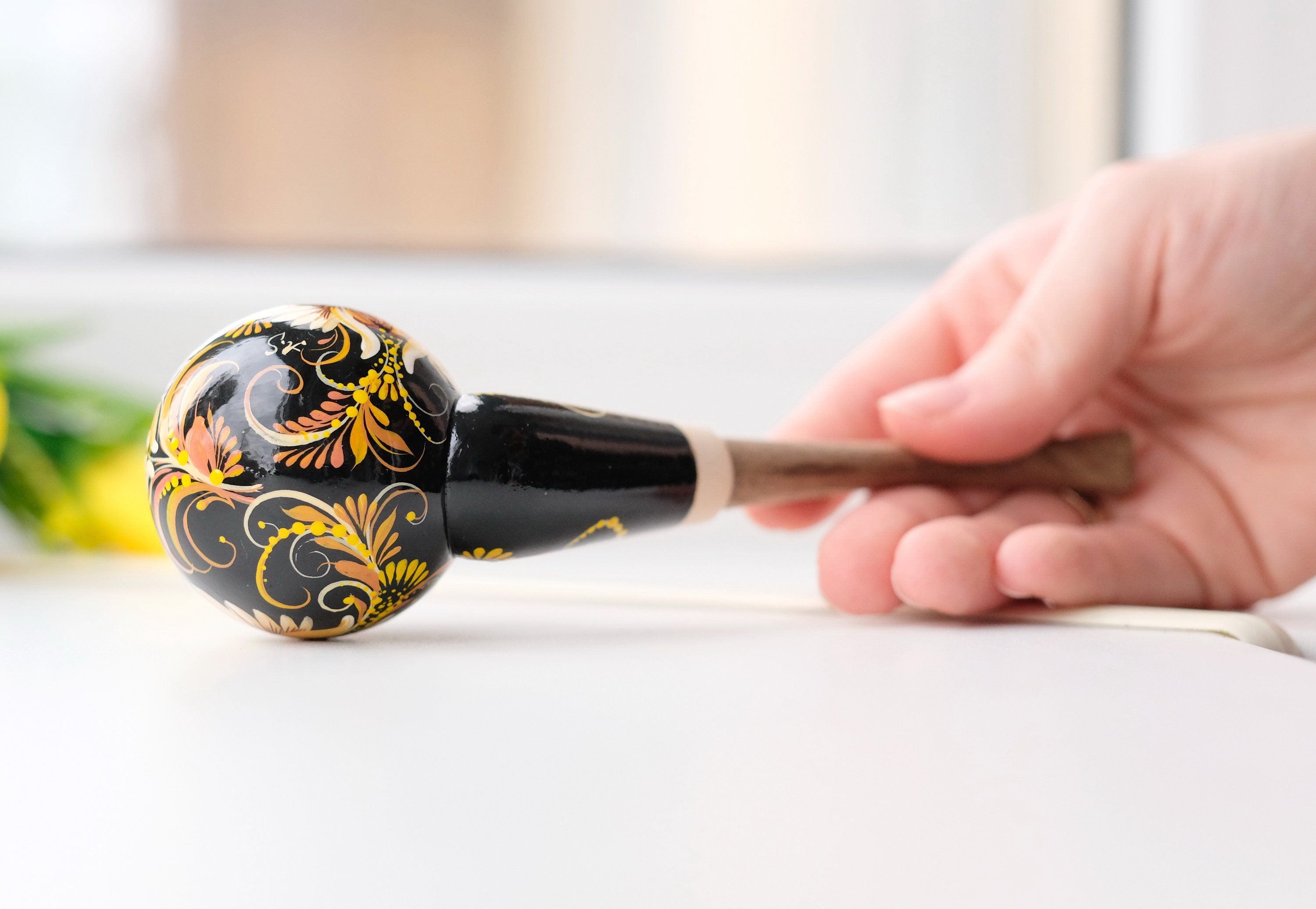 Painted Wooden Smoking Pipe with Lid - Beige Flower Tobacco Pipe with Ukrainian Folk Art Petrykivka