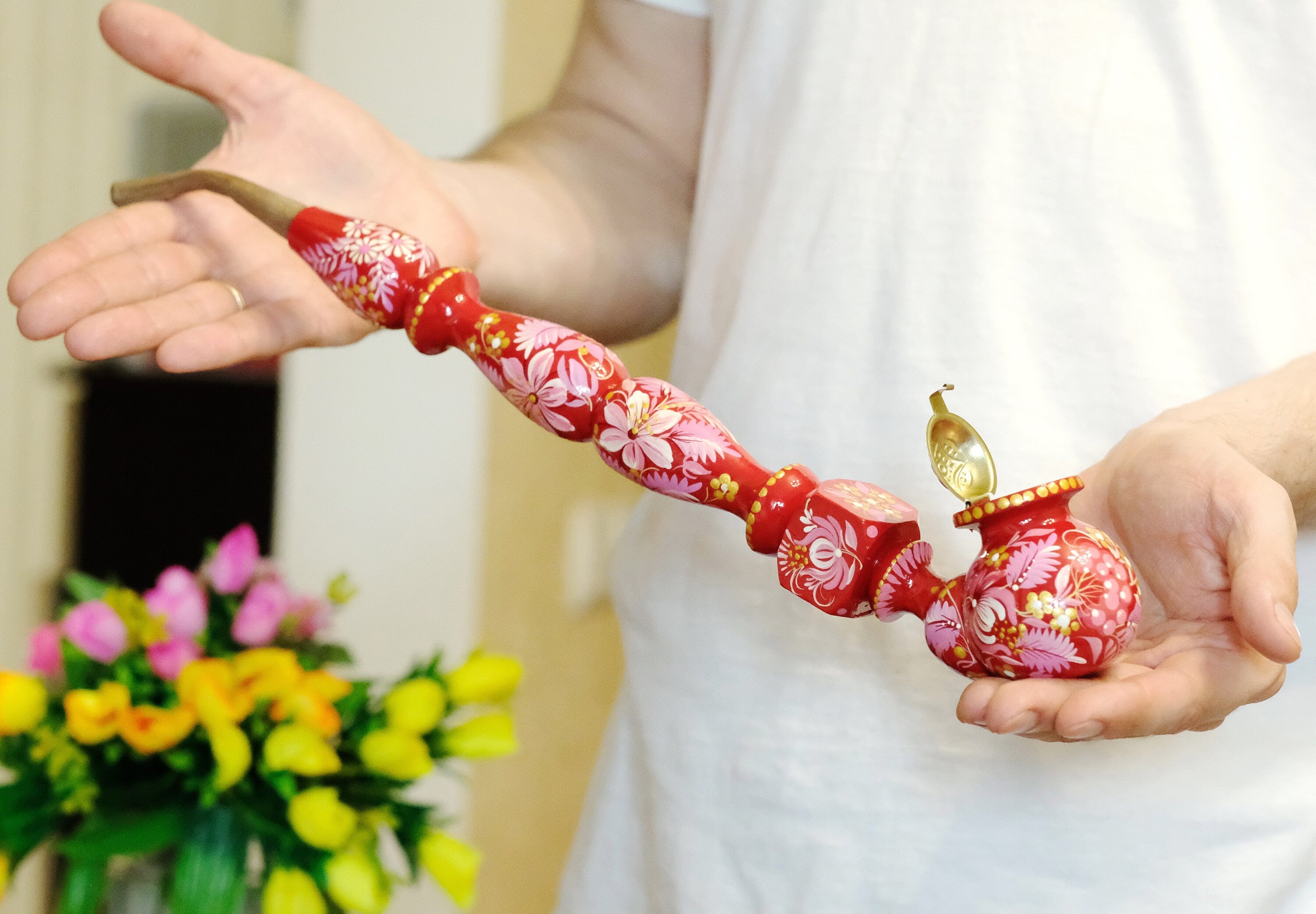 Extra Long Painted Wooden Smoking Pipe with Ukrainian Folk Art Petrykivka - Flower Tobacco Pipe with Lid