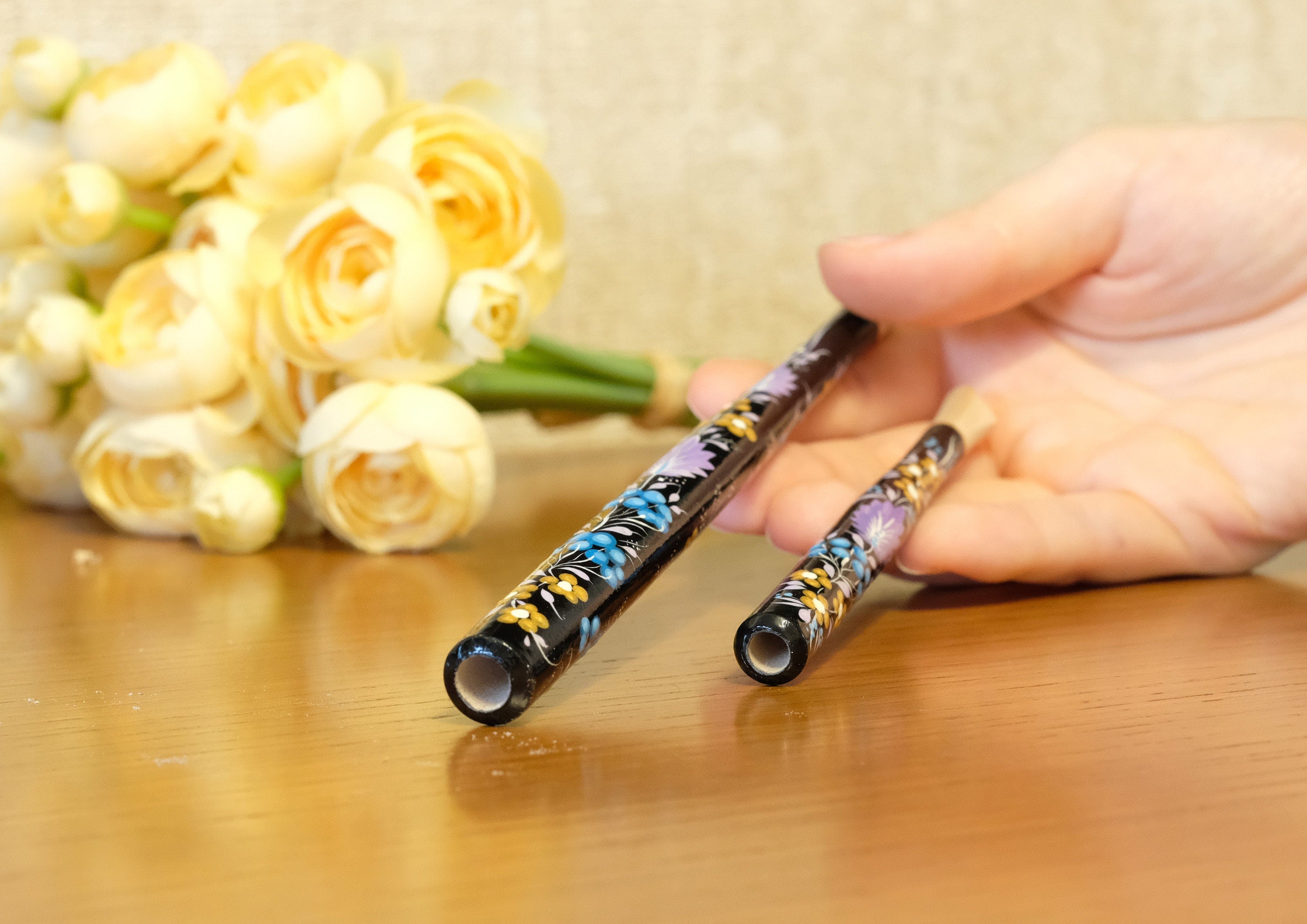 Regular & Slim Wooden Cigarette Holder - Painted Flower Mouthpiece with Ukrainian Folk Art Petrykivka