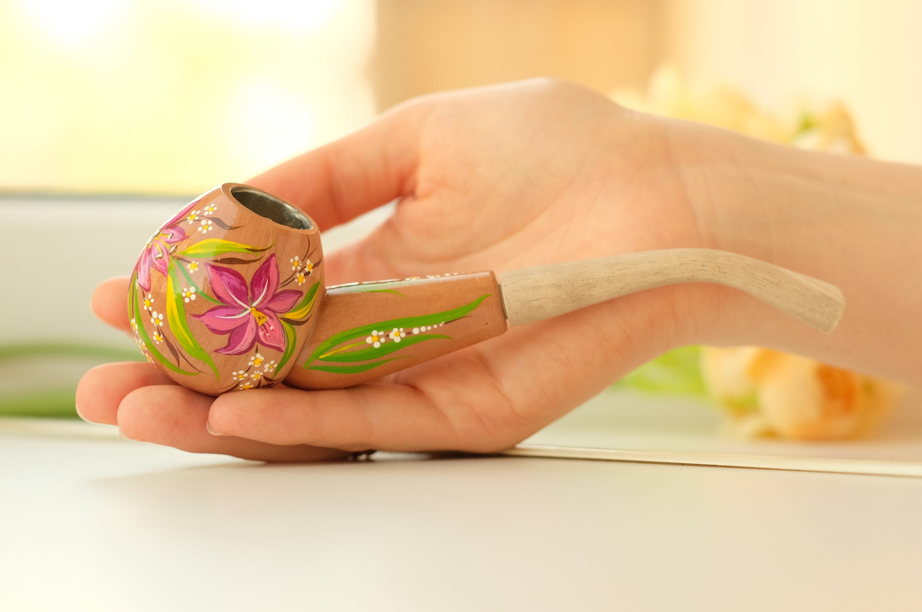 Painted Wooden Tobacco Smoking Pipe - Lily Flower Pipe with Ukrainian Folk Art Petrykivka