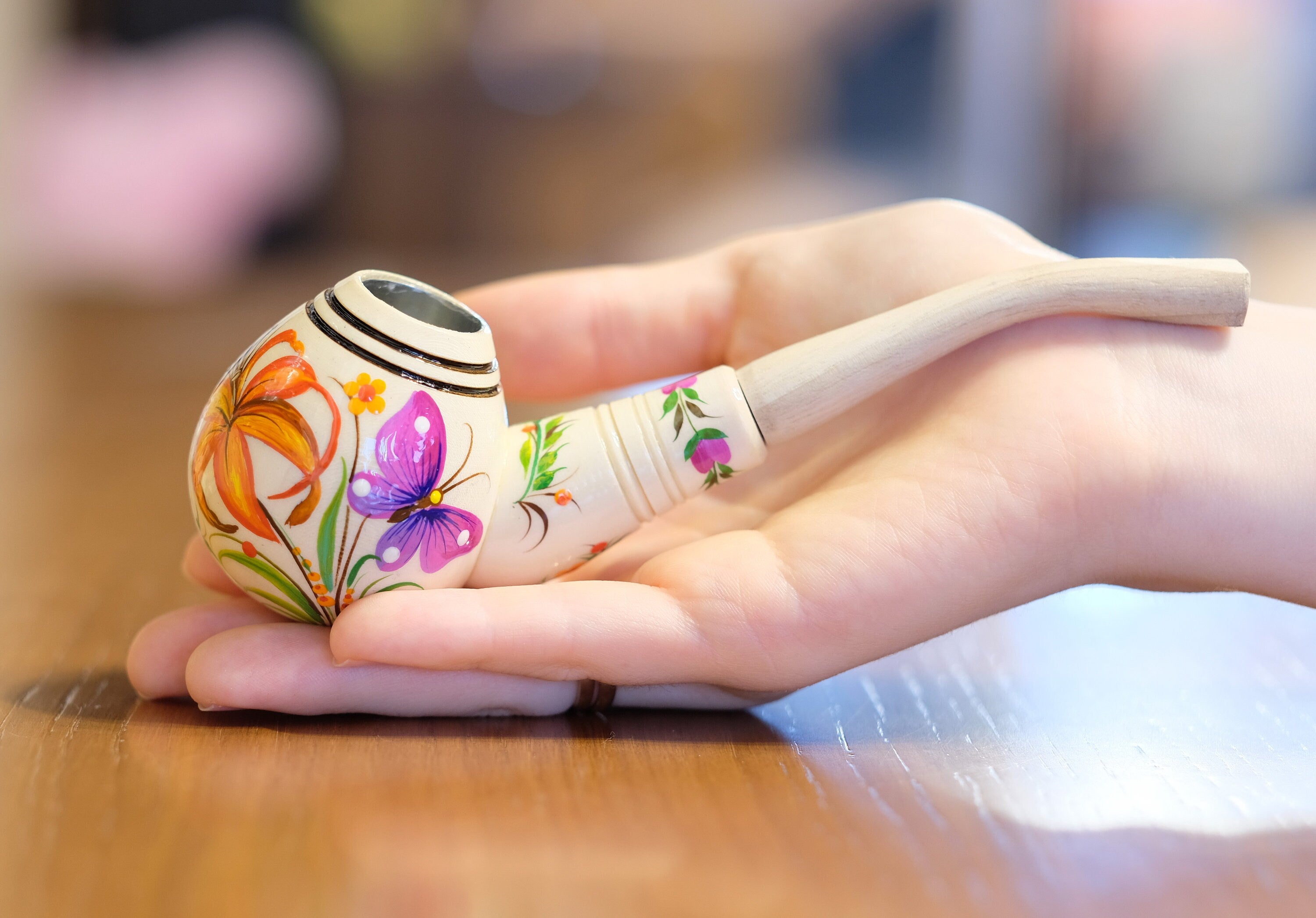 Painted Wooden Smoking Pipe - Hummingbird Tobacco Pipe with Ukrainian Folk Art Petrykivka