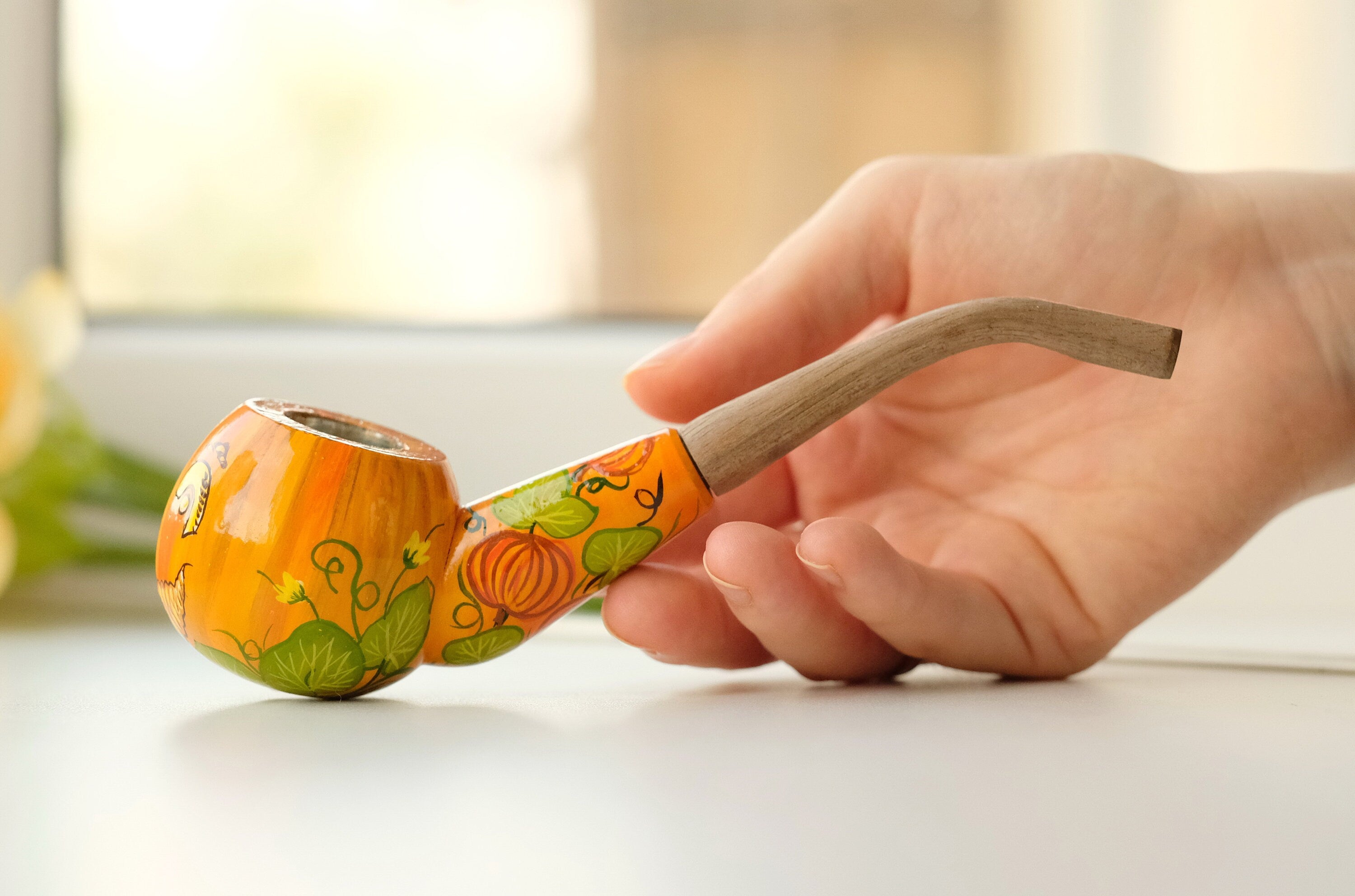 Painted Halloween smoking pipe - Wooden pumpkin Jack-o'-lantern tobacco pipe