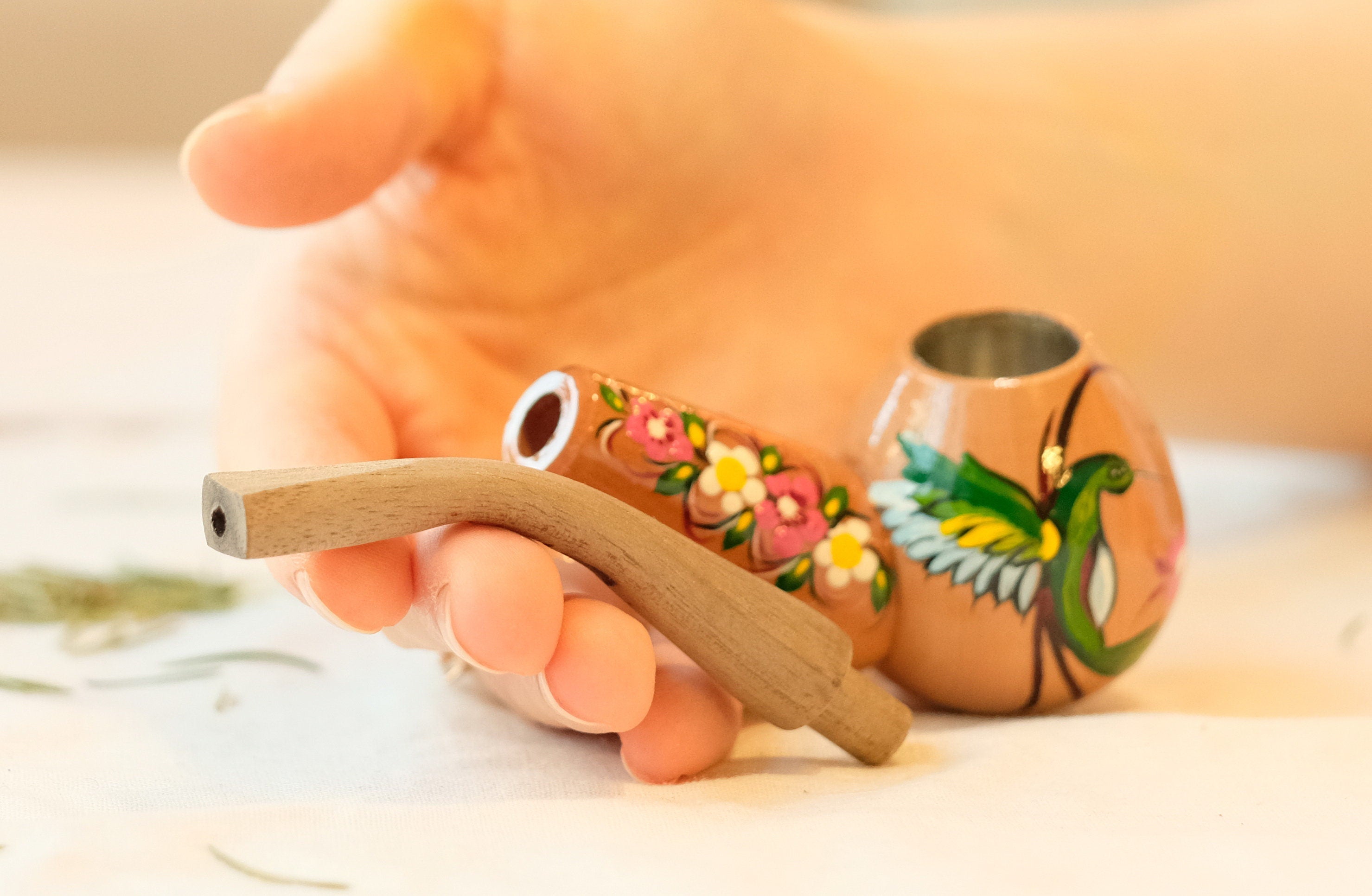 Painted Wooden Smoking Pipe with Ukrainian Folk Art Petrykivka - Hummingbird Tobacco Pipe