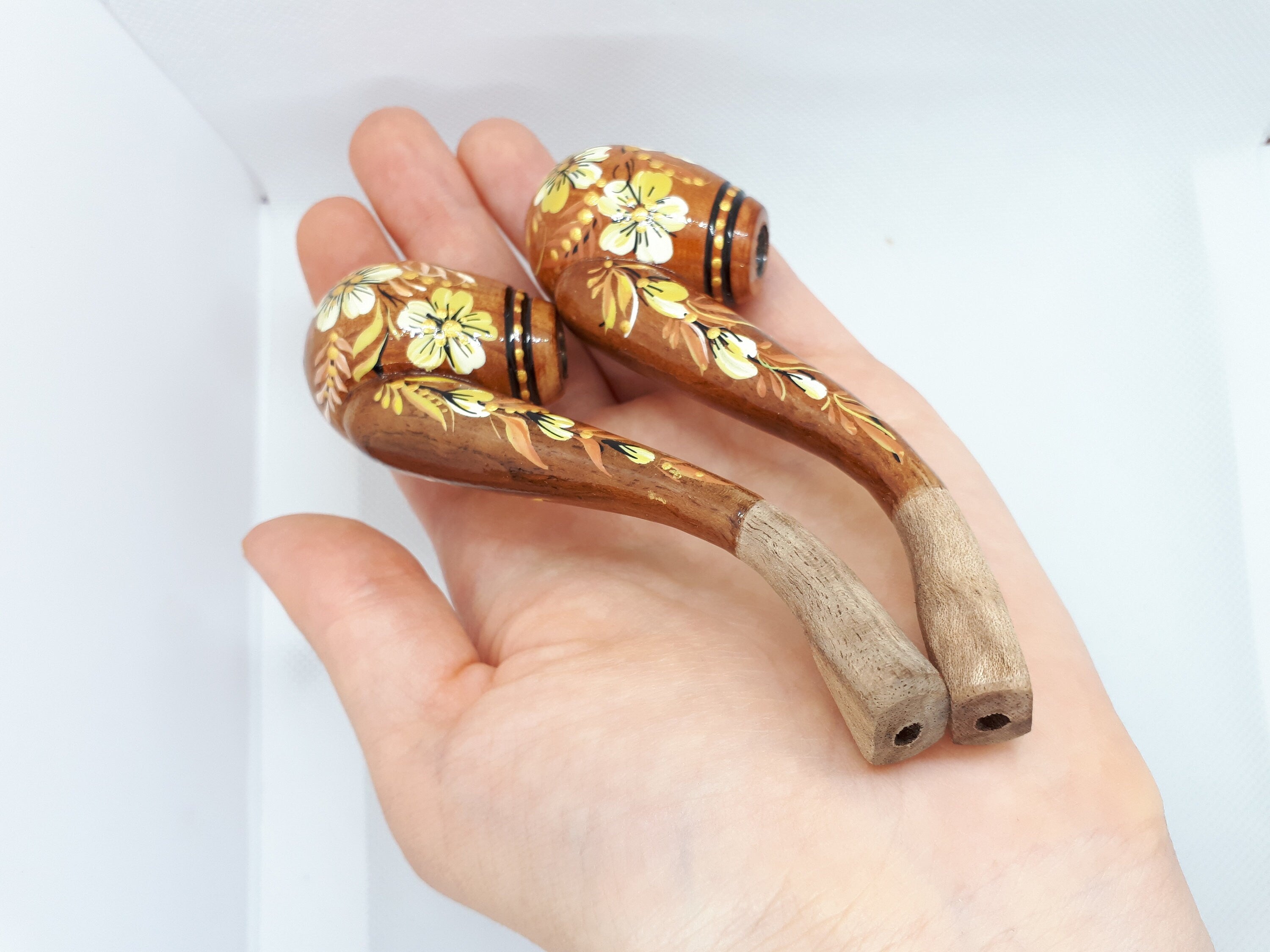 Regular Cigarette Holder - Painted Wooden Mini Pipe Cigarette Holder with Ukrainian Folk Art Petrykivka