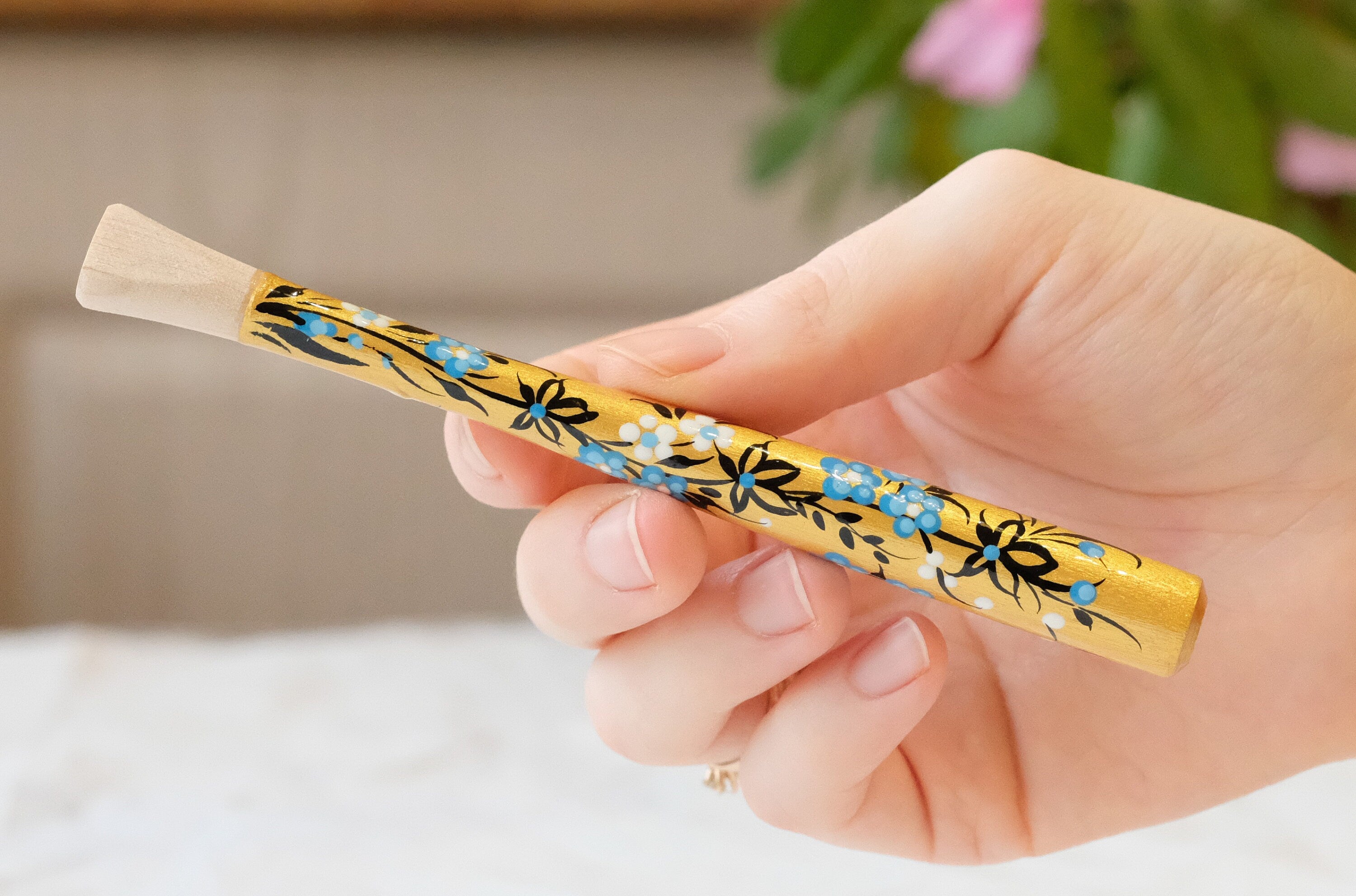 Painted Wooden Regular Cigarette Holder - Golden Flower Mouthpiece with Ukrainian Folk Art Petrykivka