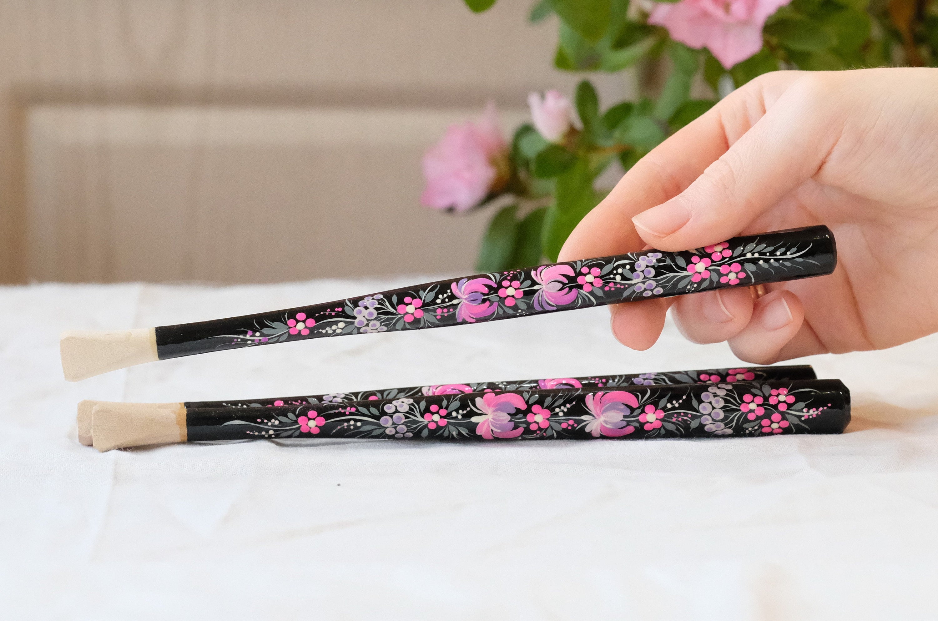 Long Regular Cigarette Holder 7.8 inches - Painted Wooden Pink Flower Mouthpiece with Ukrainian Folk Art Petrykivka