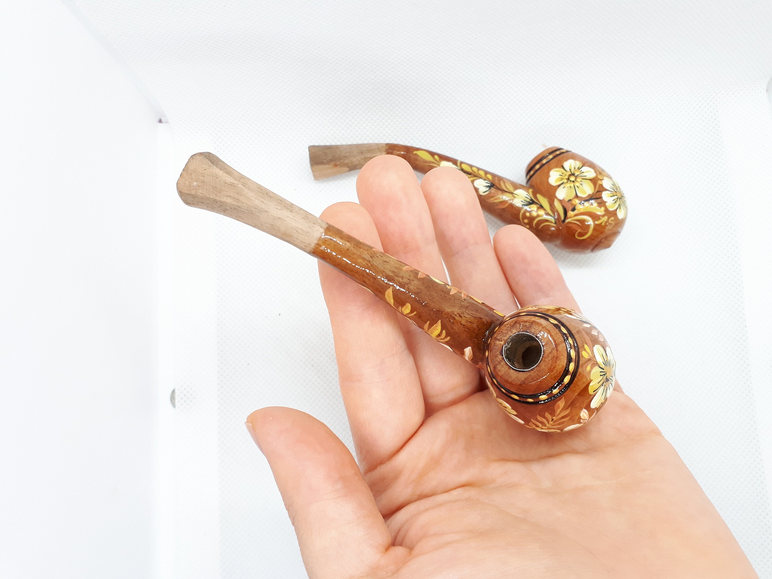 Regular Cigarette Holder - Painted Wooden Mini Pipe Cigarette Holder with Ukrainian Folk Art Petrykivka