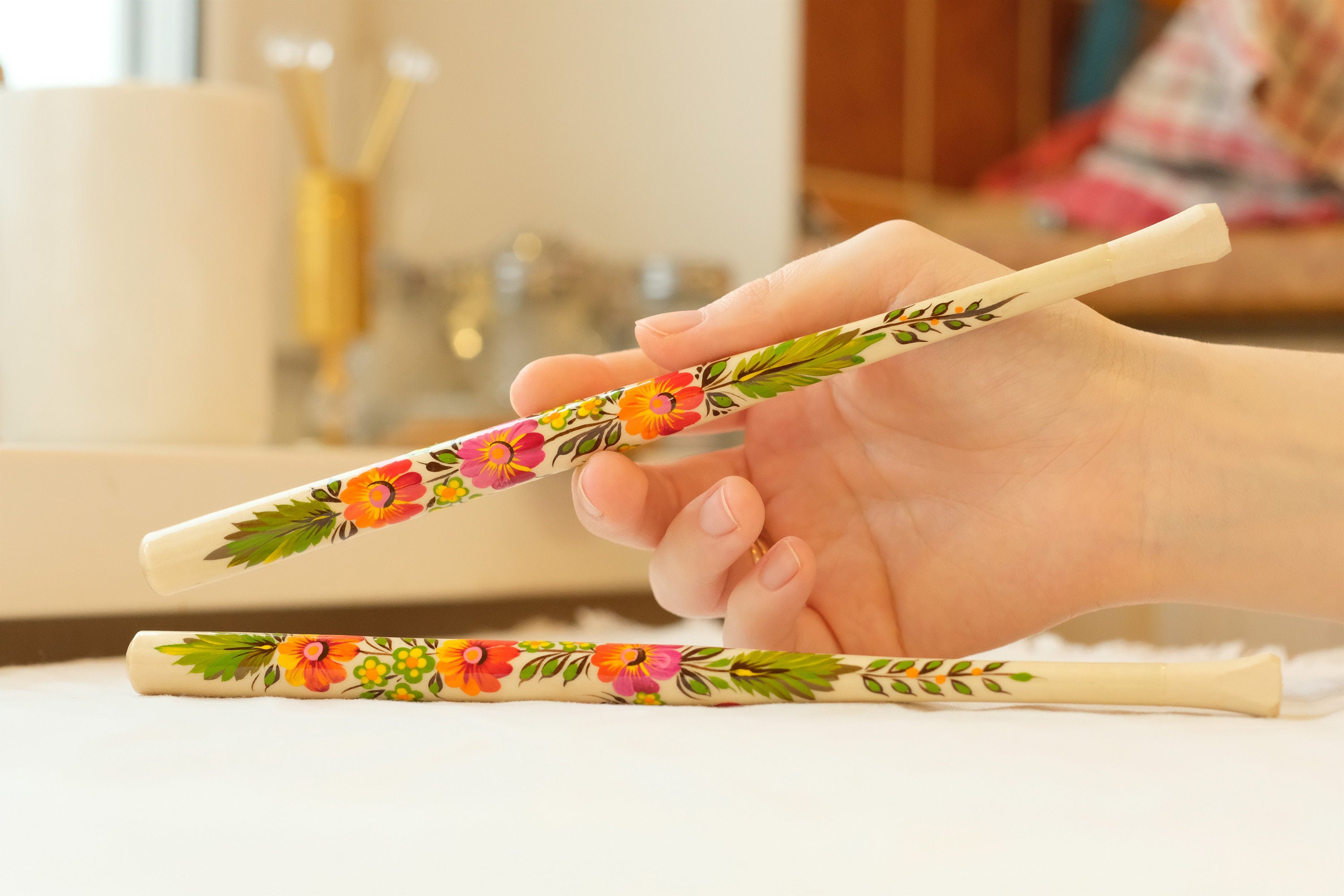 Extra long regular cigarette holder 9.1"/23 cm - Hand-painted wooden orange flower cigarette holder with Ukrainian Petrykivka art