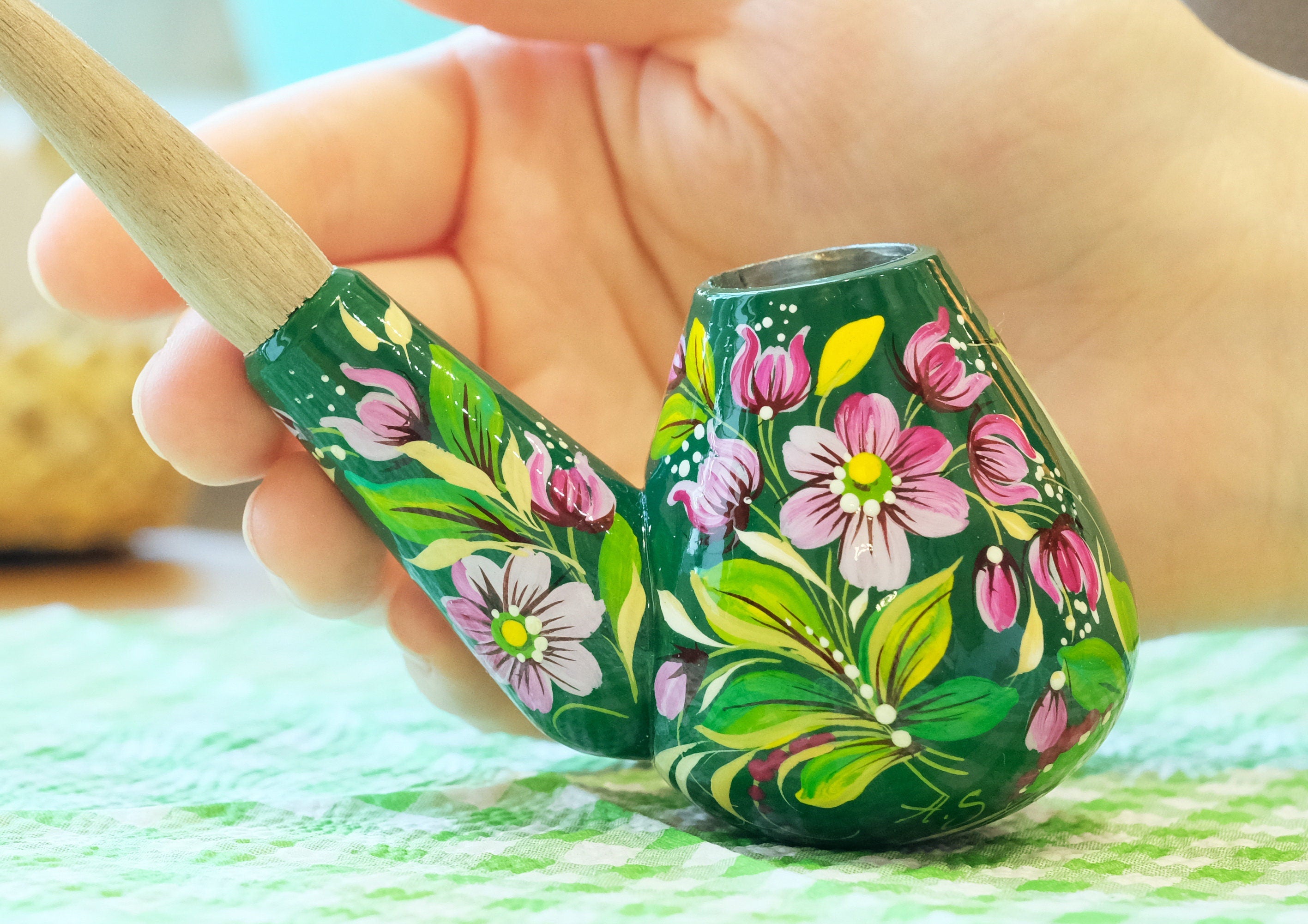Wooden Smoking Pipe - Painted Green Hummingbird Tobaco Pipe with Ukrainian Folk Art Petrykivka