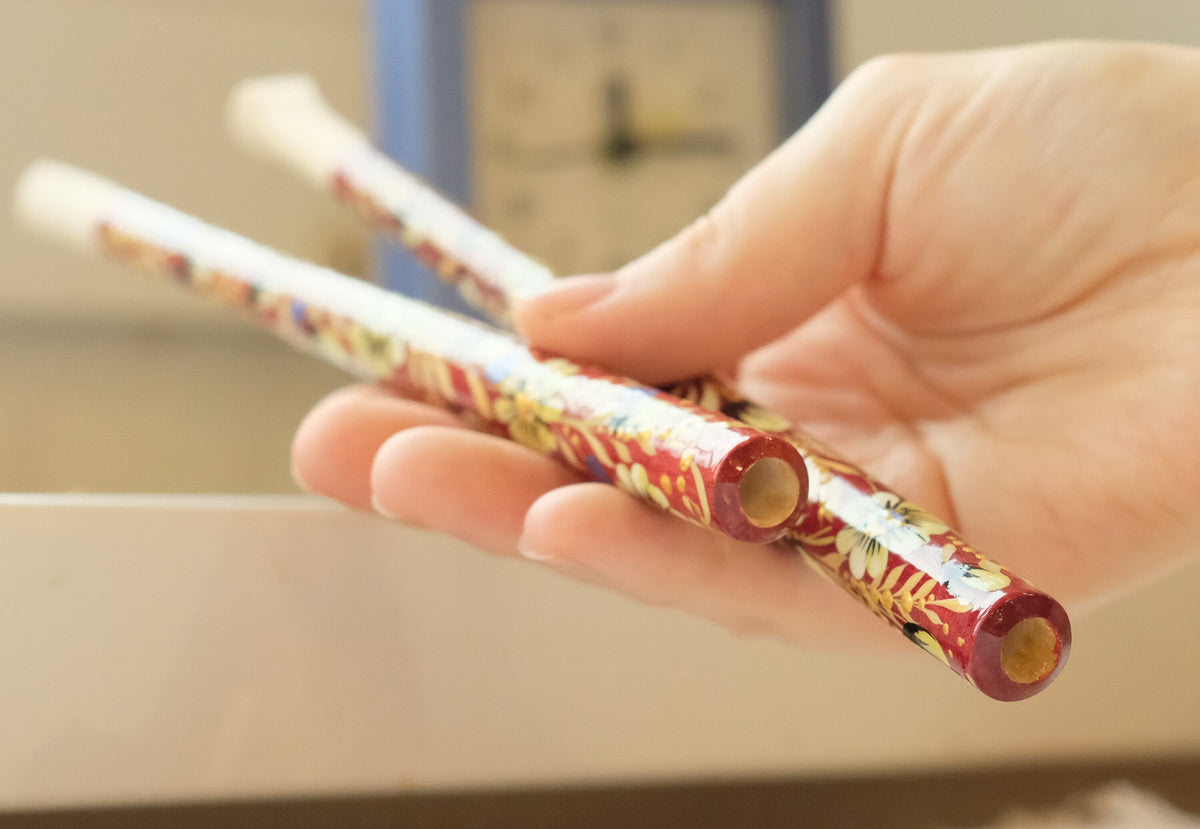 Extra long regular cigarette holder 9.1"/23 cm - Hand-painted wooden burgundy daisy flower cigarette holder with Ukrainian Petrykivka art