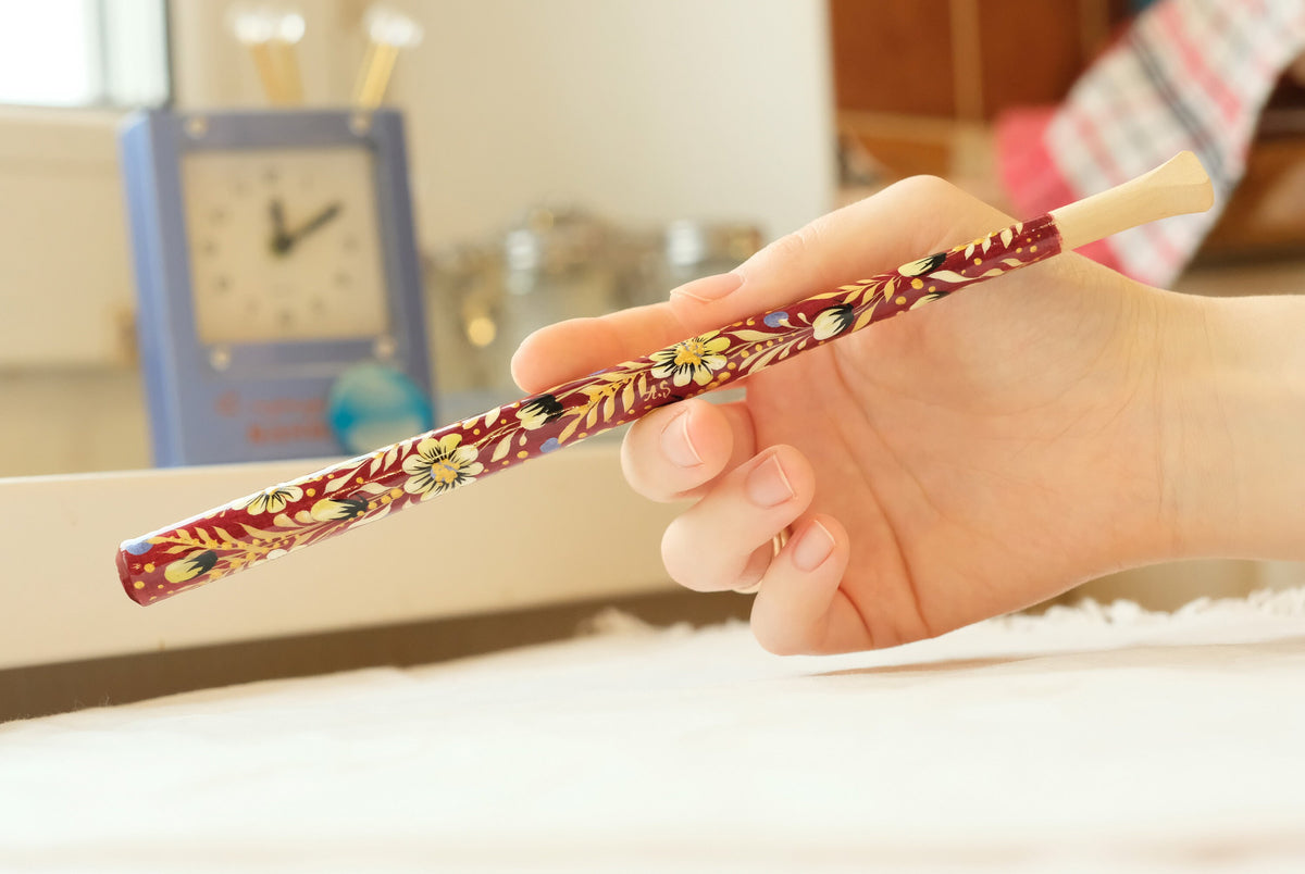 Extra long regular cigarette holder 9.1"/23 cm - Hand-painted wooden burgundy daisy flower cigarette holder with Ukrainian Petrykivka art