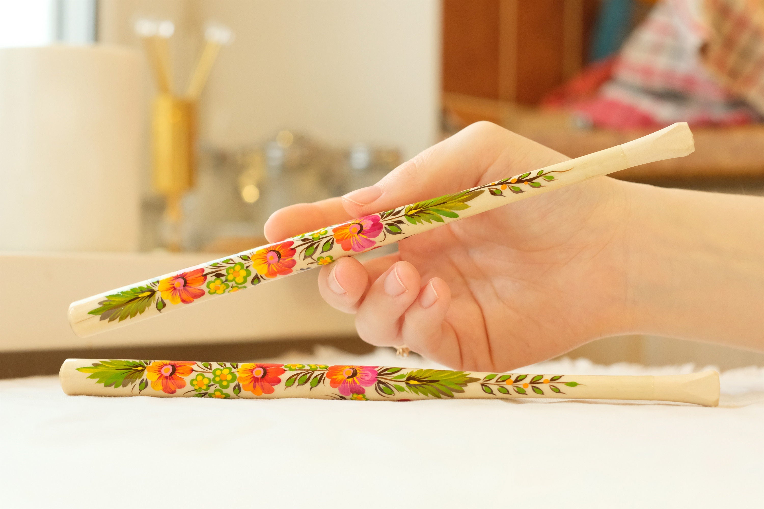 Extra long regular cigarette holder 9.1"/23 cm - Hand-painted wooden orange flower cigarette holder with Ukrainian Petrykivka art