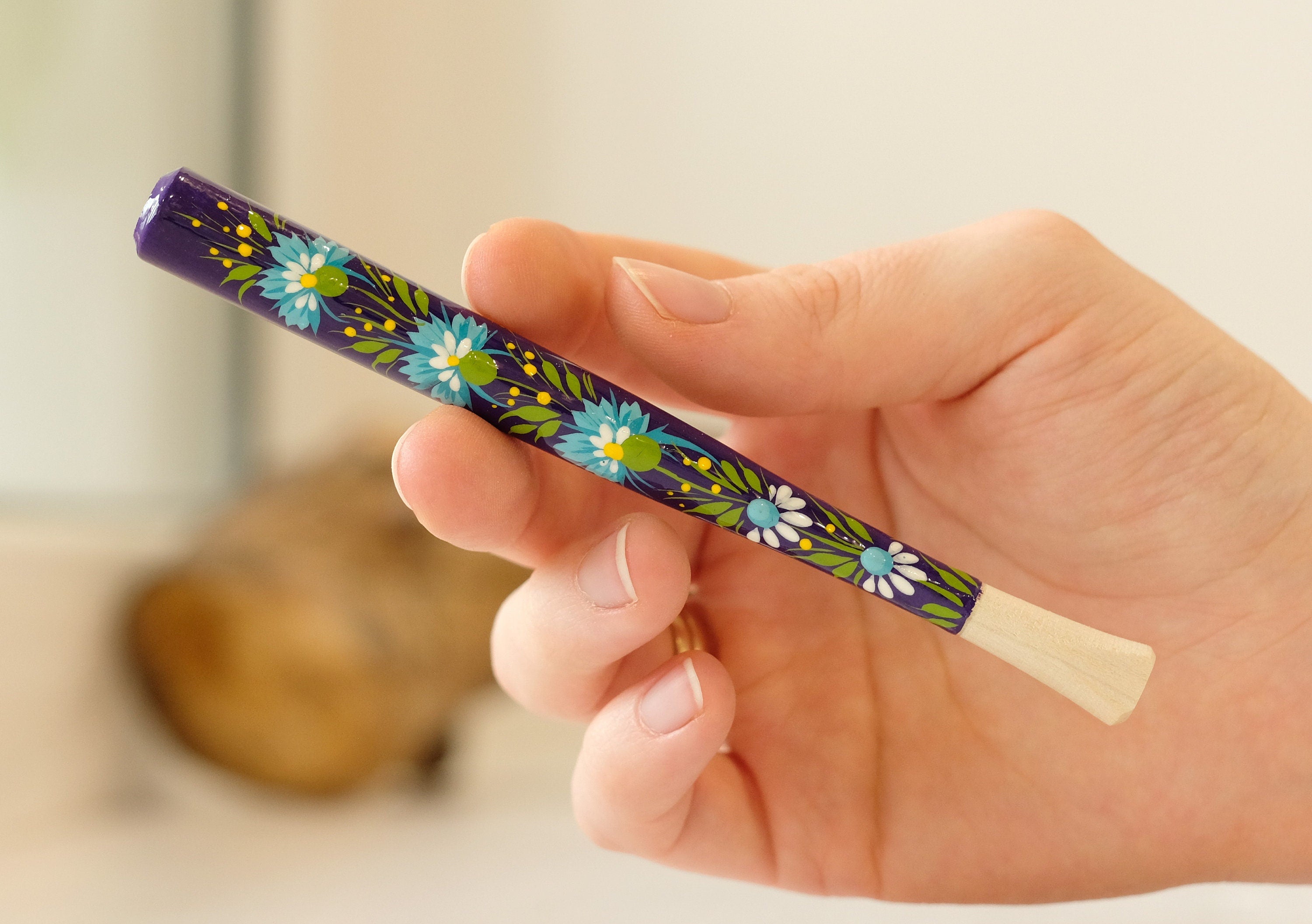 Painted Wooden Cigarette Holder - Regular & Slim - Purple Flower Mouthpiece with Ukrainian Folk Art Petrykivka