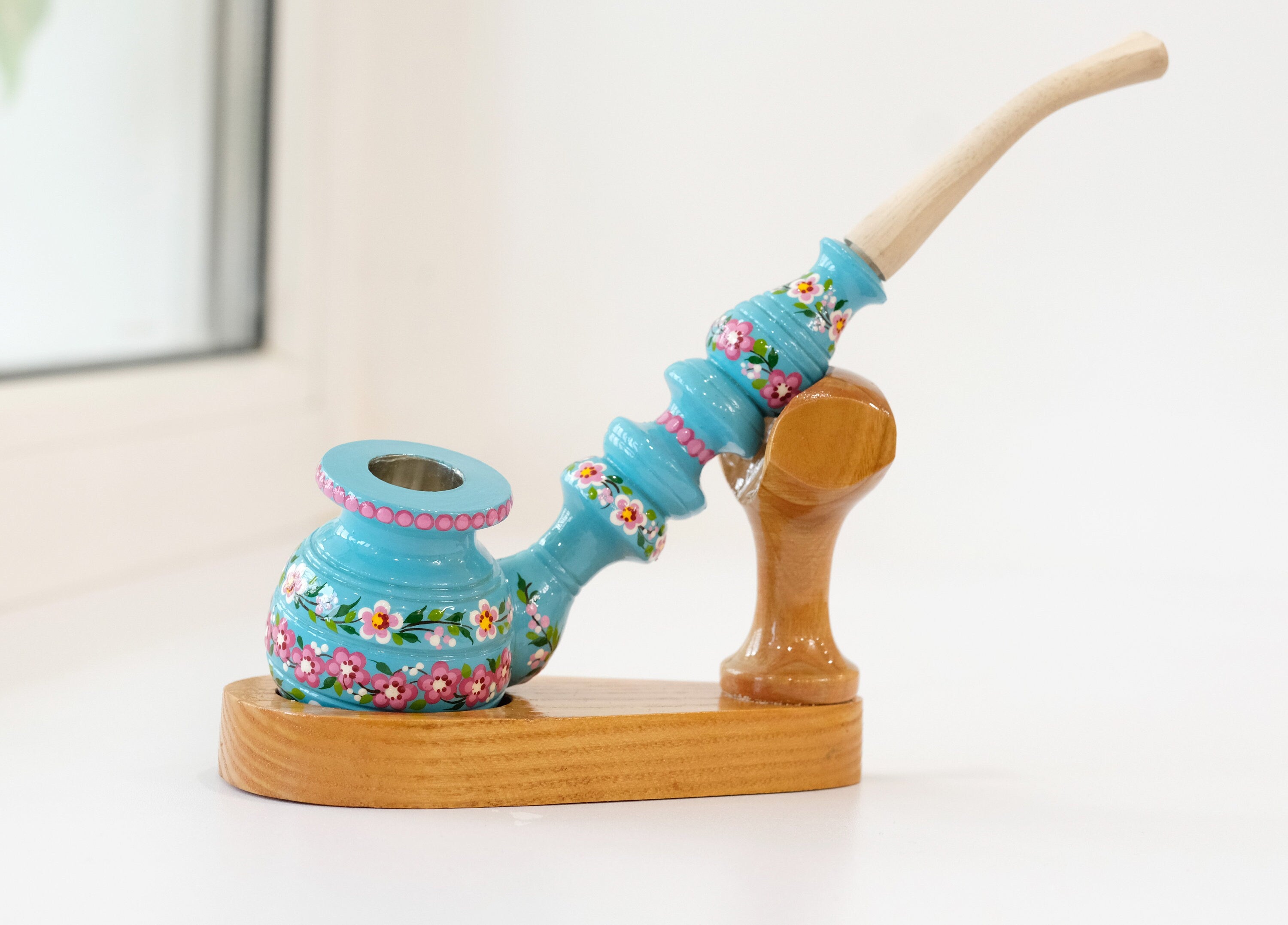 Wooden Smoking Pipe with Painted Cherry Blossom - Ukrainian Folk Art Petrykivka