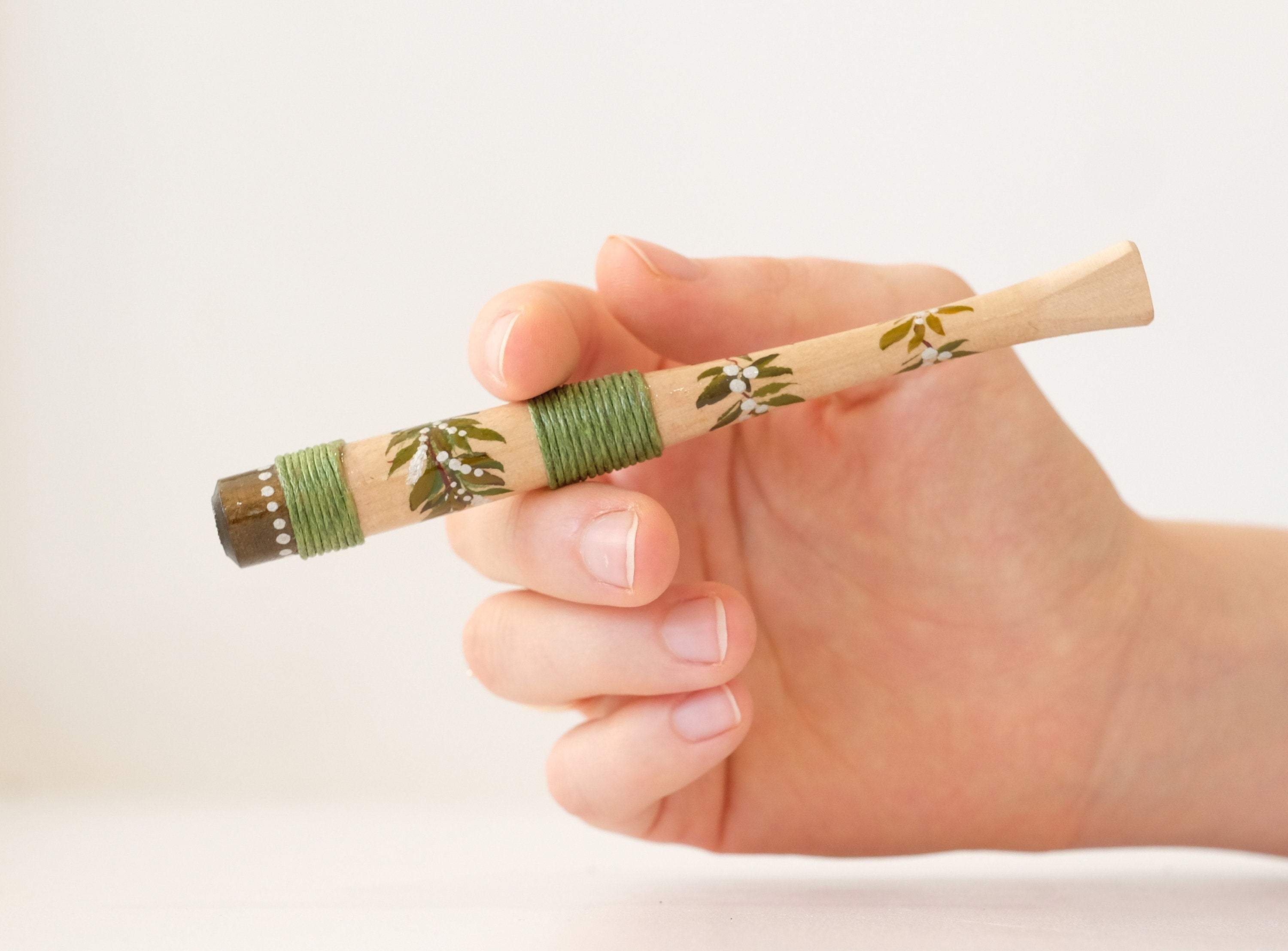 Wooden Regular cigarette holder - Hand-painted green tribal cigarette holder with Ukraininan folk art Petrykivka