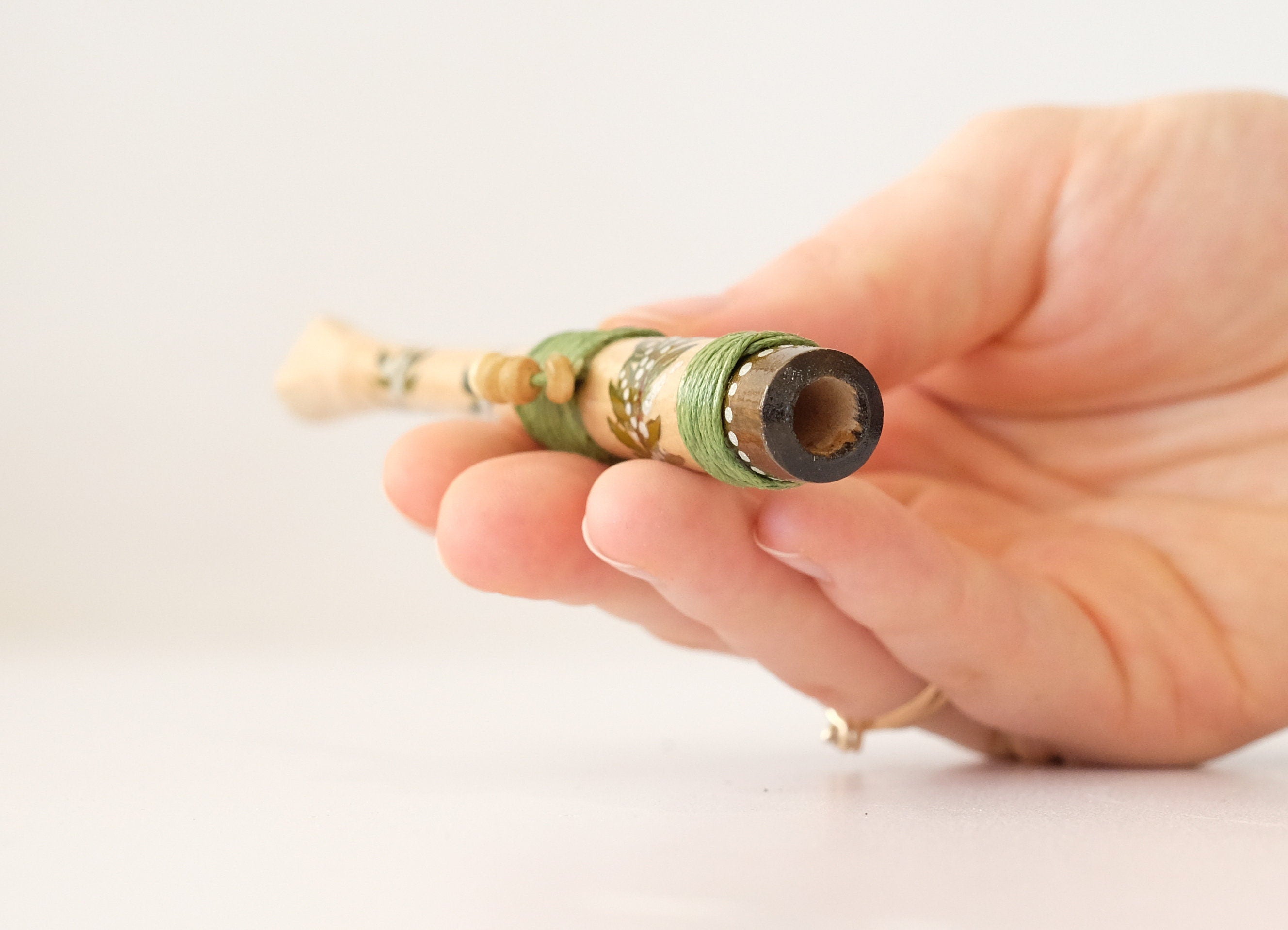 Wooden Regular cigarette holder - Hand-painted green tribal cigarette holder with Ukraininan folk art Petrykivka