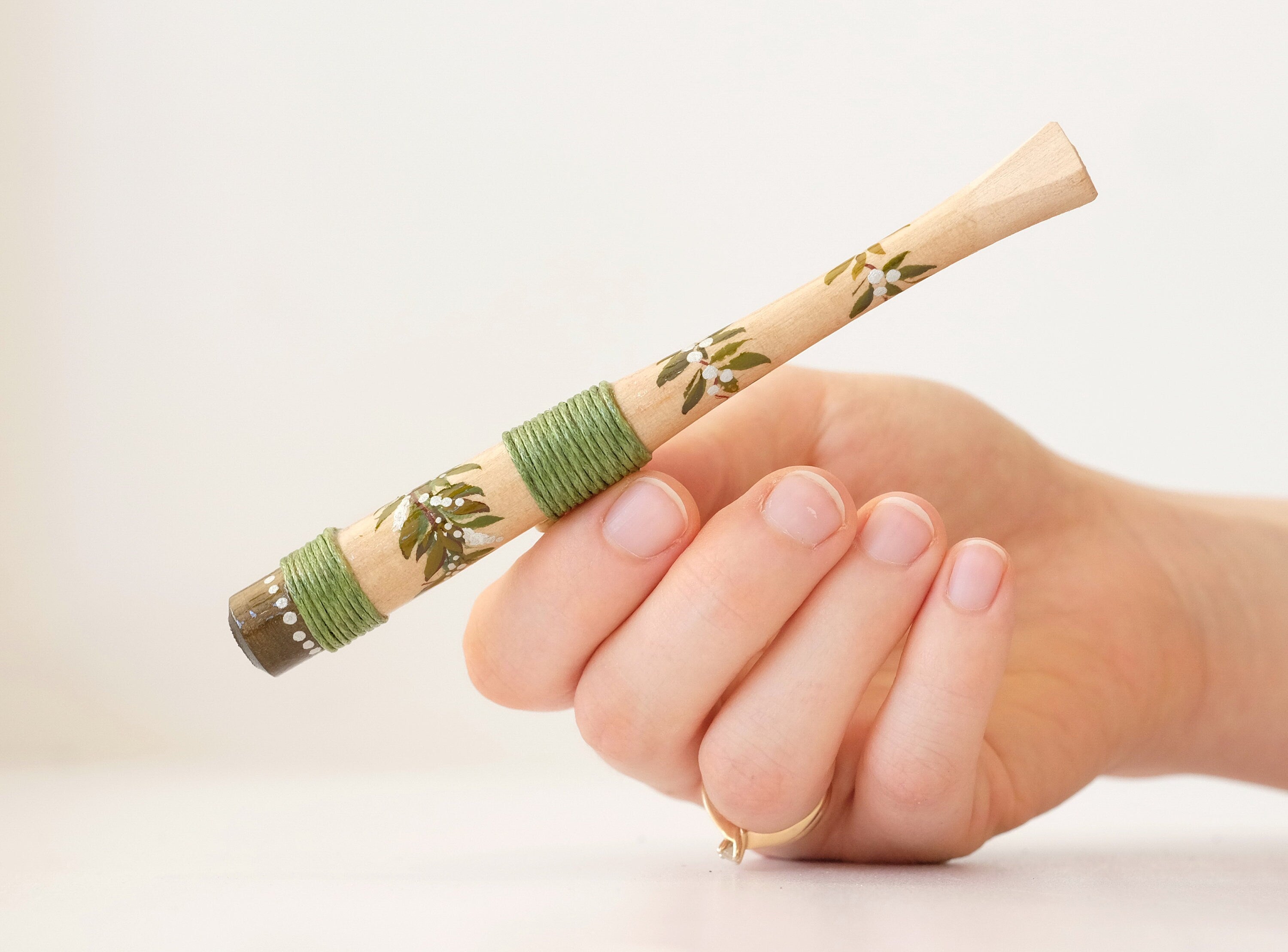 Wooden Regular cigarette holder - Hand-painted green tribal cigarette holder with Ukraininan folk art Petrykivka