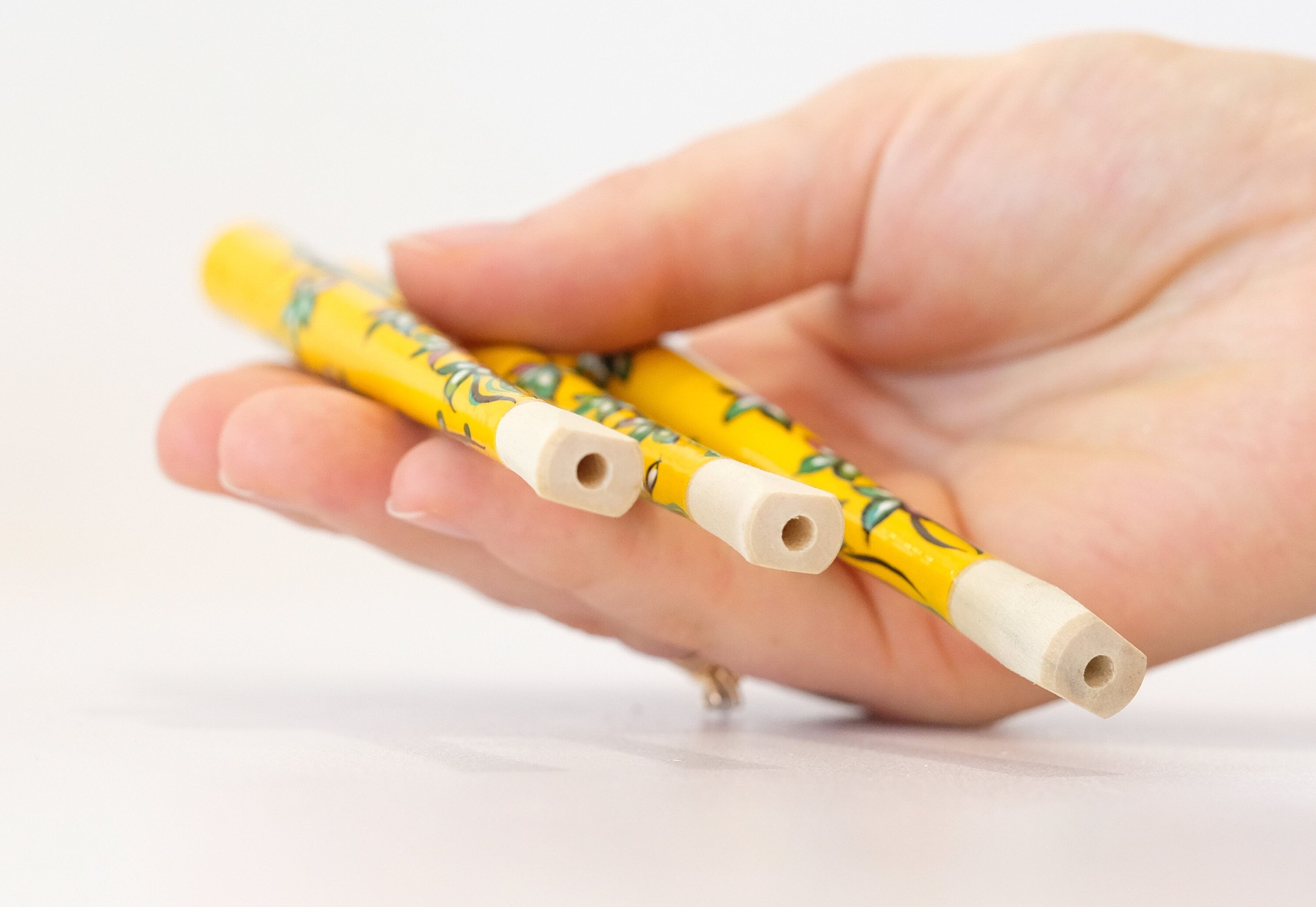 Painted Wooden Cigarette Holder - Regular & Slim - Hand-painted with Tropical Jungle Liana