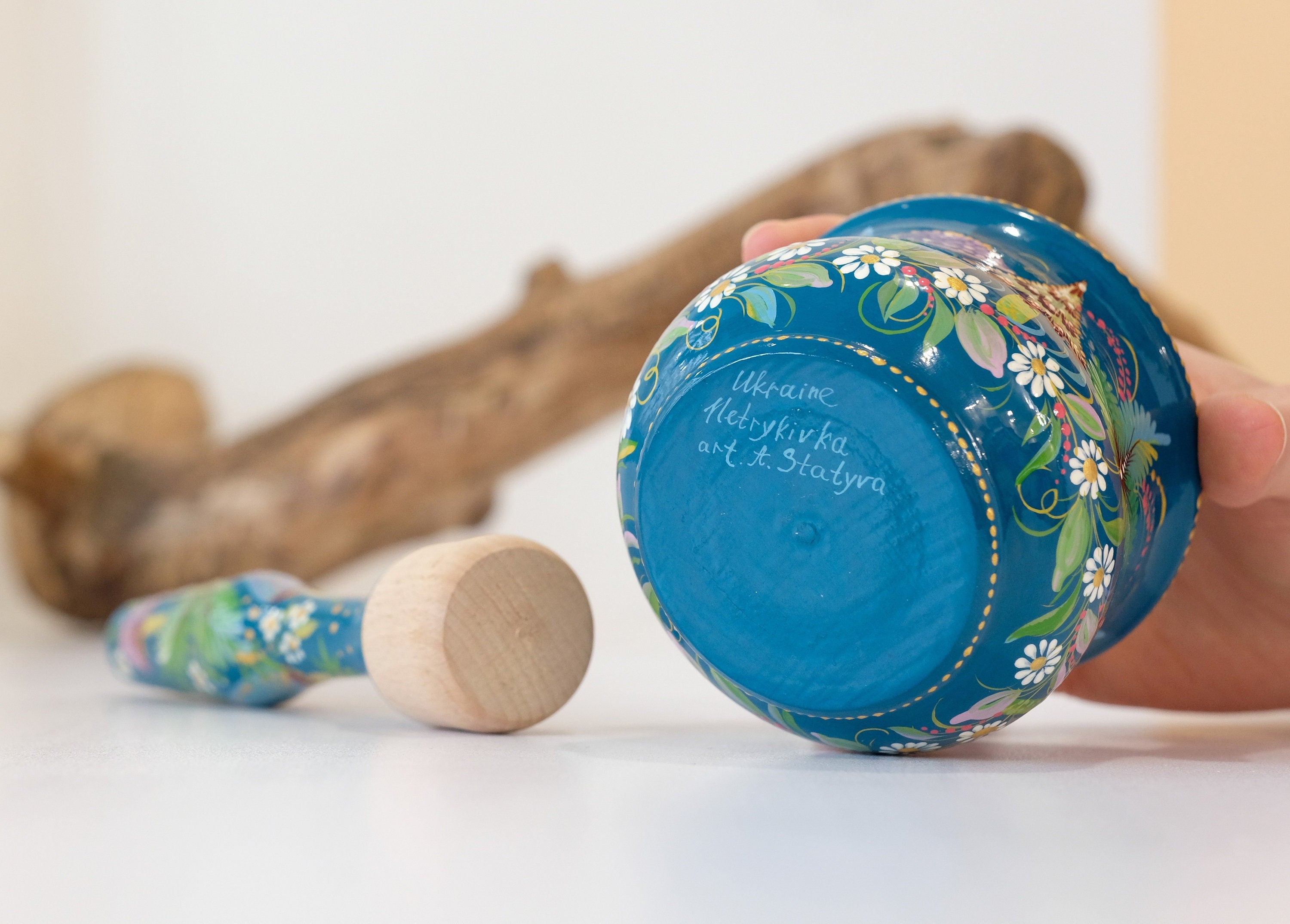Wooden Mushroom Mortar and Pestle Set - Hand-Painted Artisanal Turquoise Grinding Bowl Crush Bowl