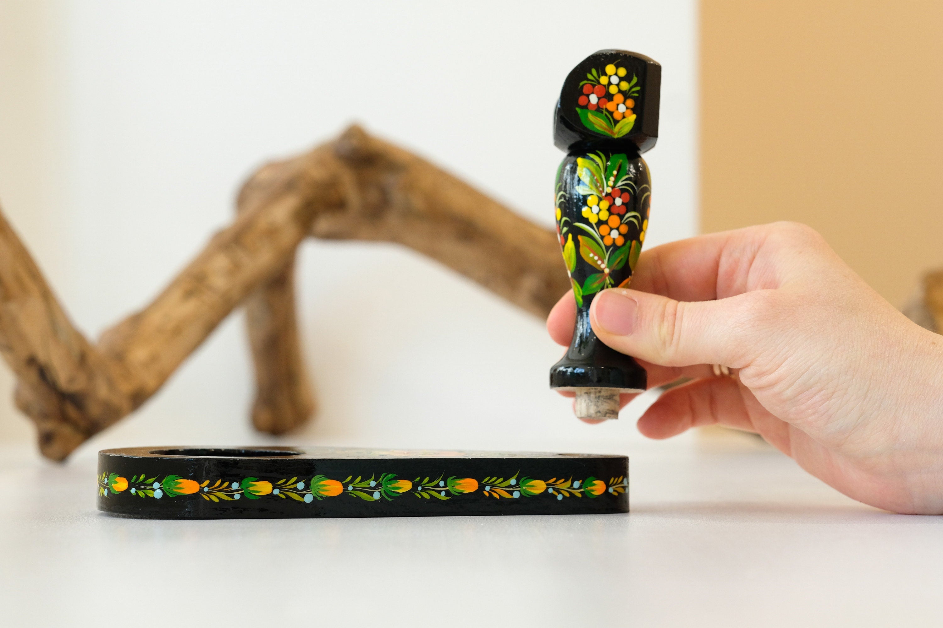 Smoking pipe stand - Painted Wooden Sunflower pipe holder with Ukrainian Petrykivka Folk Art