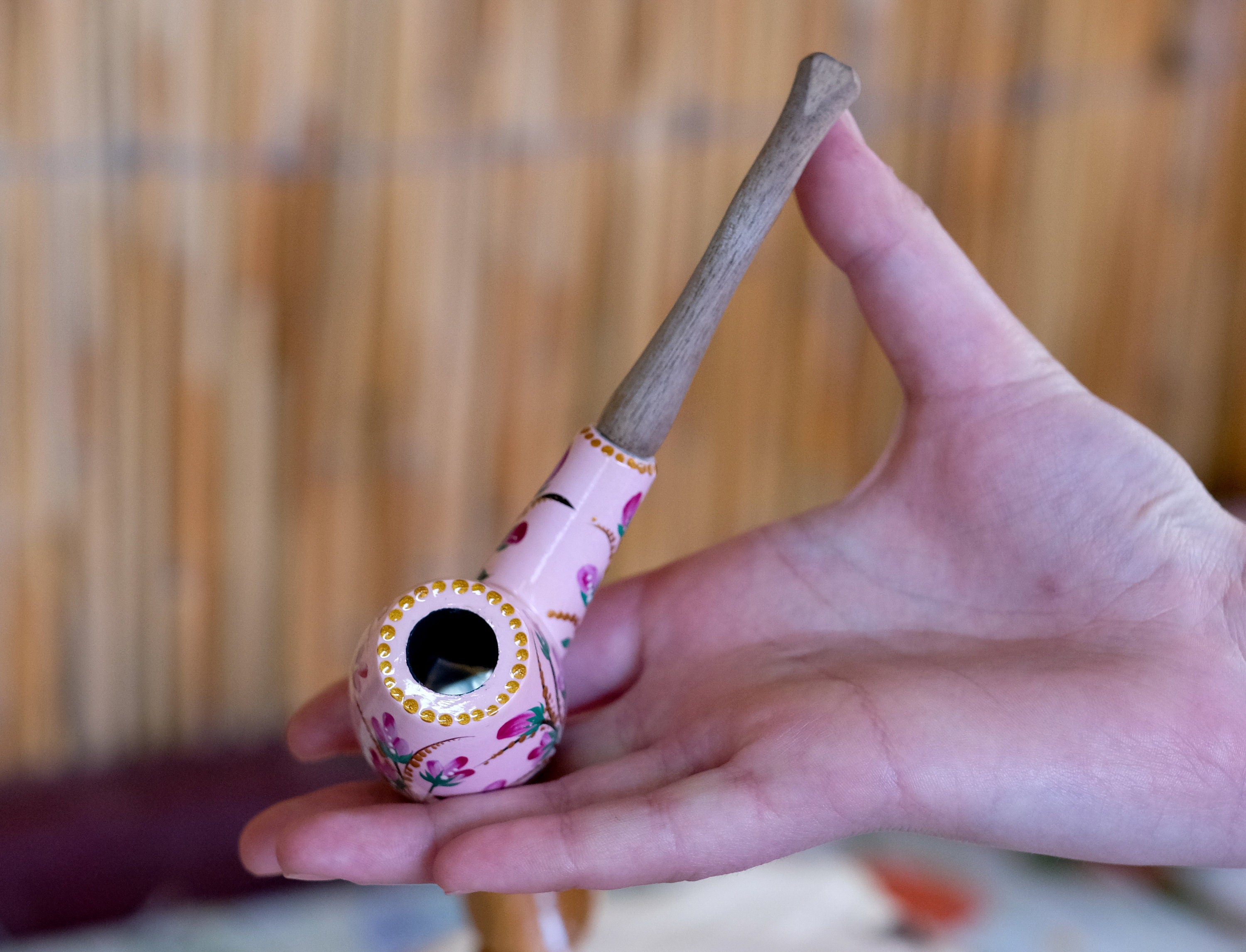 Painted Lily of the Valley Smoking Pipe - Ukrainian Wooden Tobacco Pipe