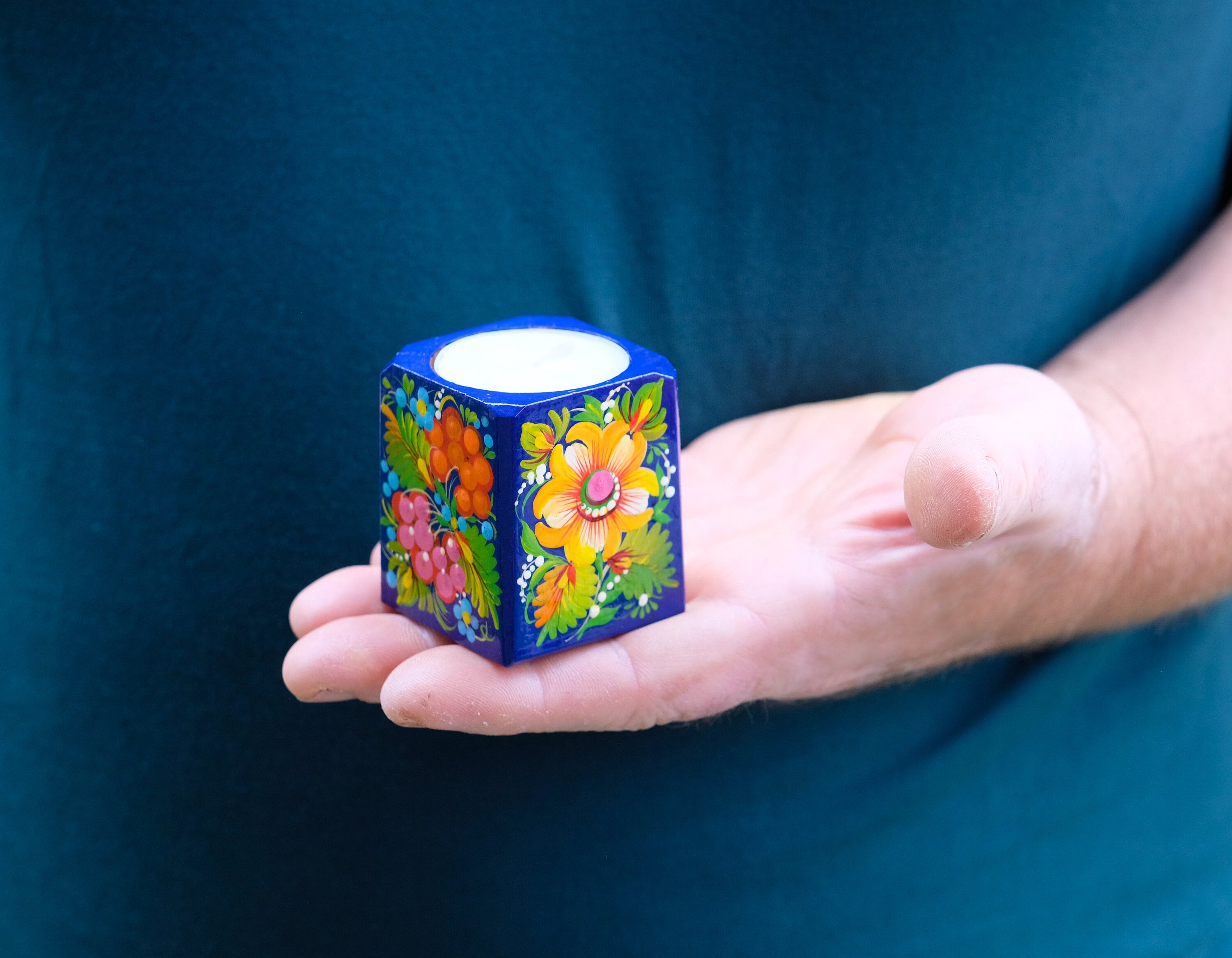 Wooden candle holder, Painted sunflower candle holder, Ukrainian tea light holder, Square tea light holder, Yellow flower candle holder,