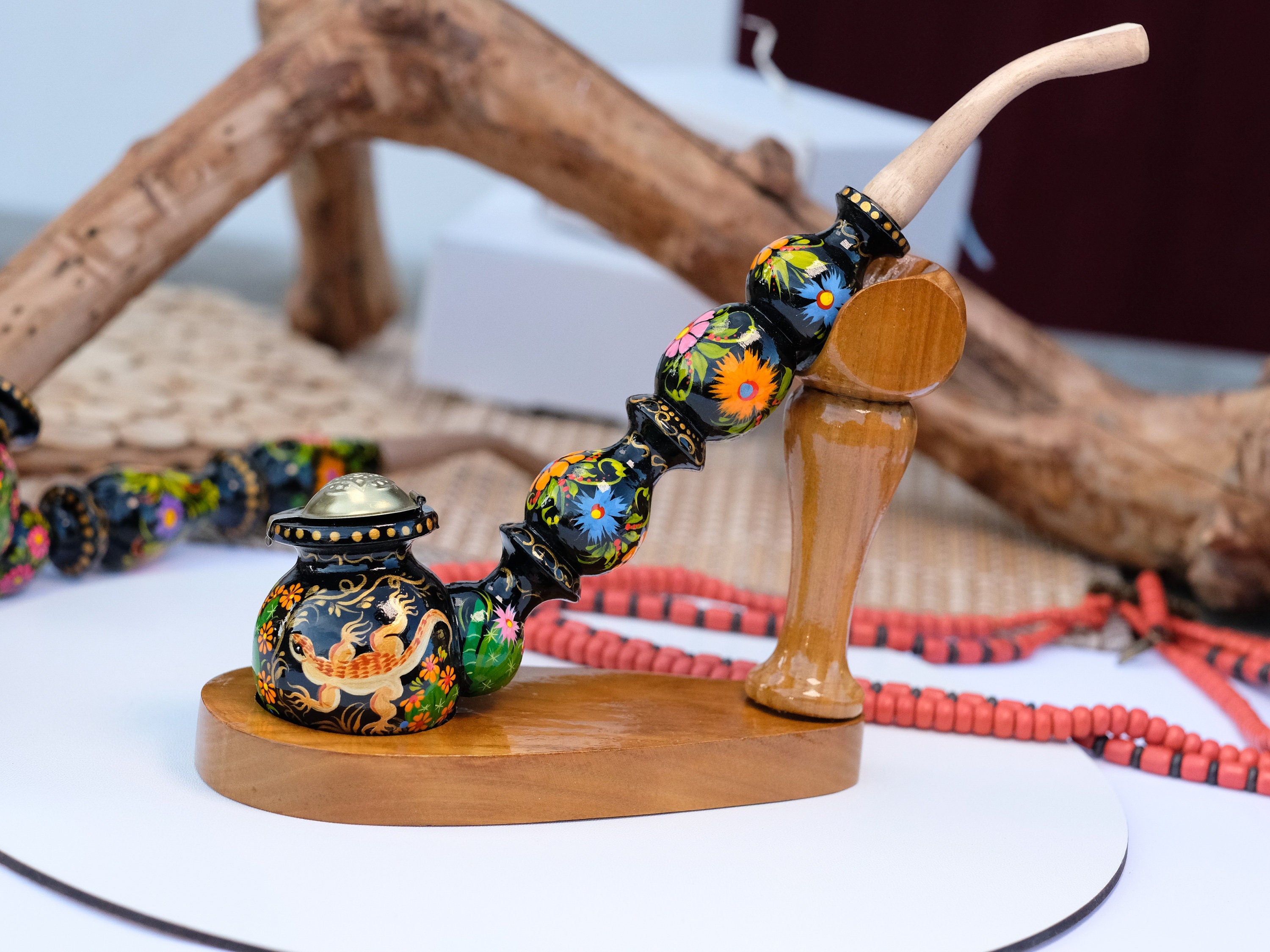 Long Wooden Tobacco Smoking Pipe with Painted Salamander & Cactus Blossom - Ukrainian Folk Art Petrykivka