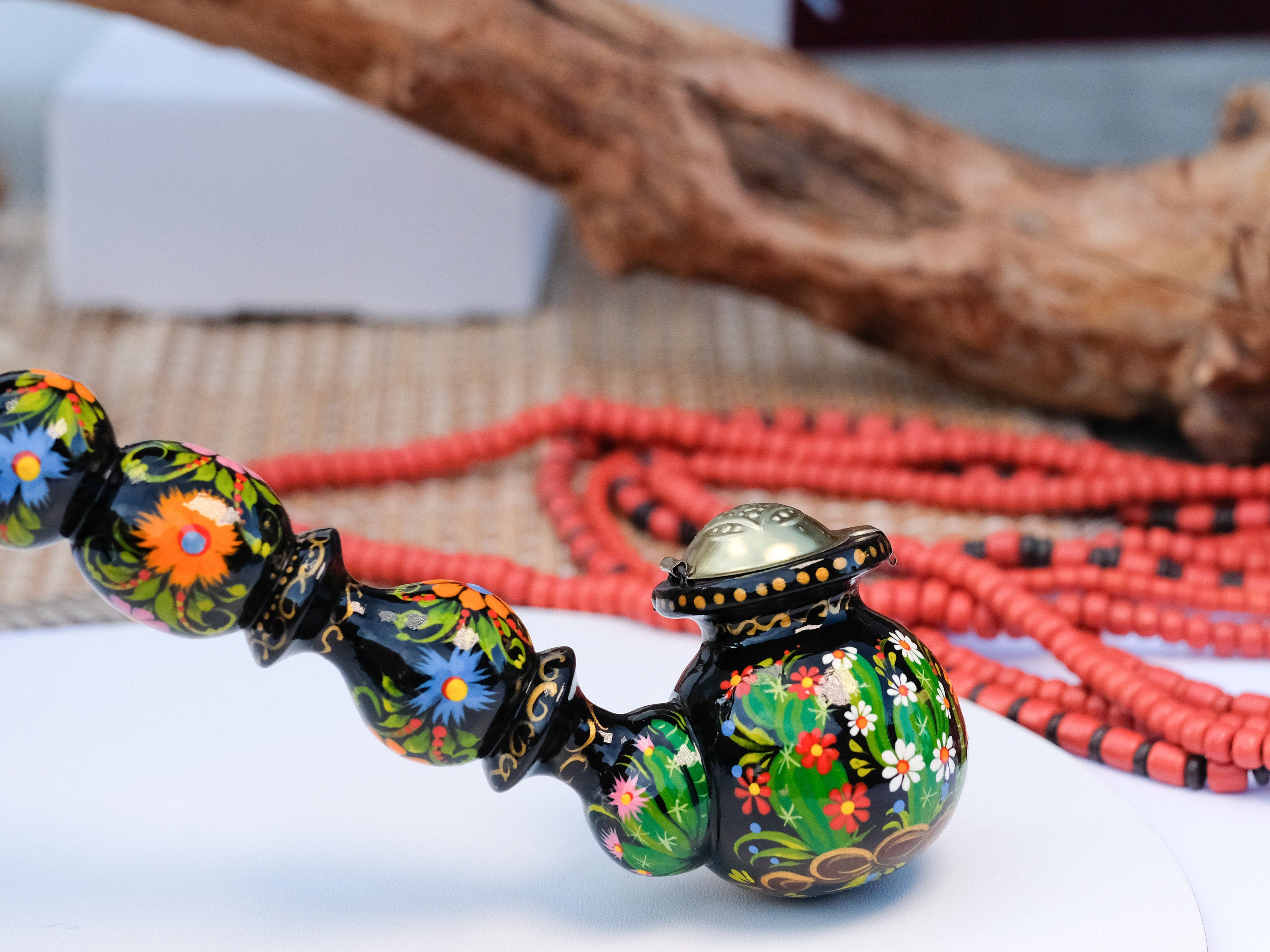 Long Wooden Tobacco Smoking Pipe with Painted Salamander & Cactus Blossom - Ukrainian Folk Art Petrykivka