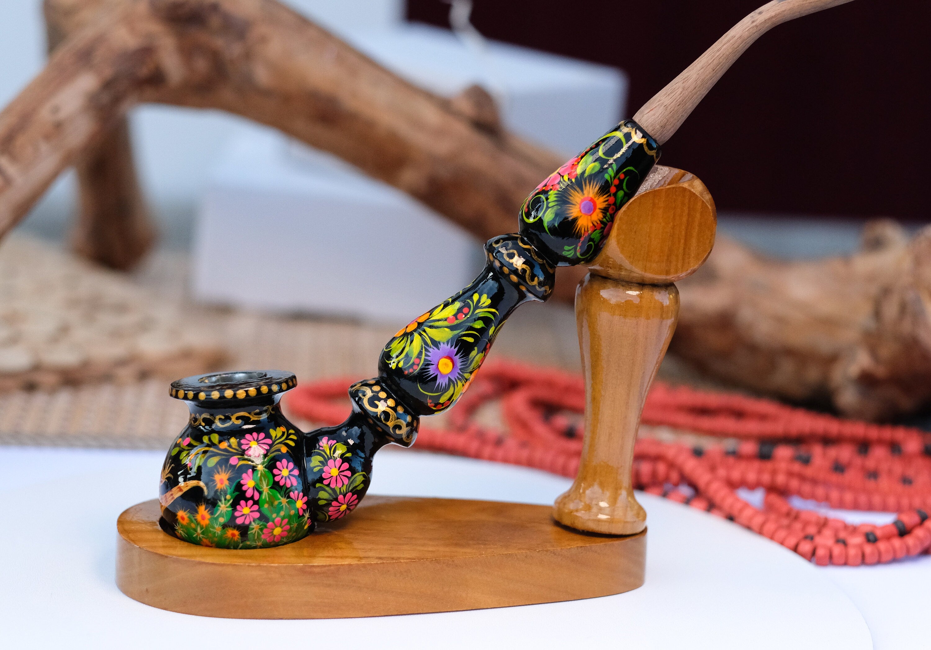 Long Wooden Tobacco Smoking Pipe with Painted Salamander & Cactus Blossom - Ukrainian Folk Art Petrykivka