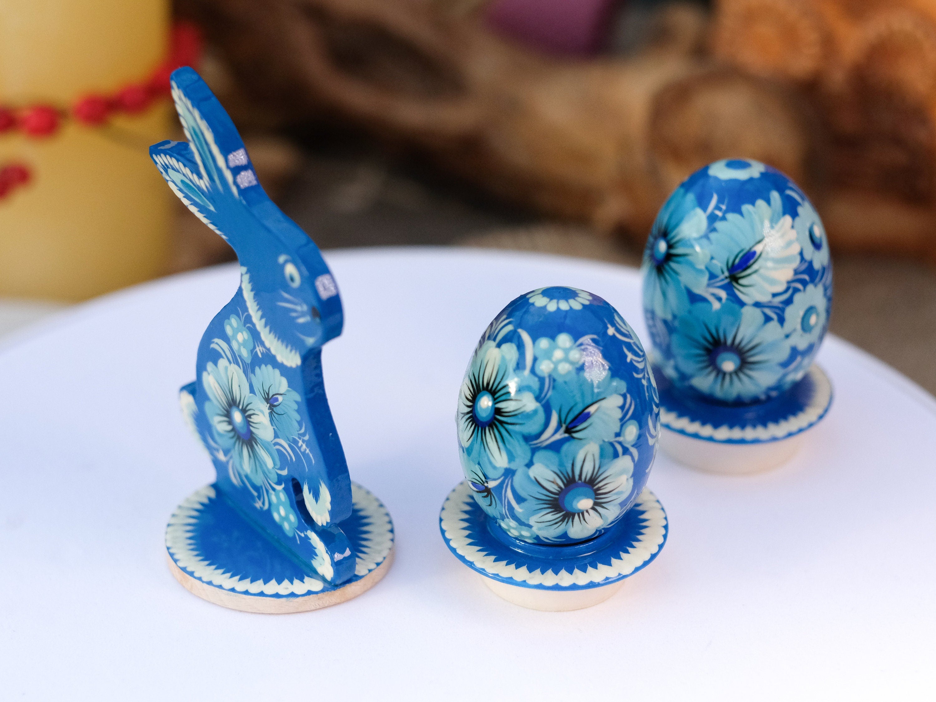 Personalized Easter bunny, Wooden Easter bunny silhouette with traditional Ukrainian Petrykivka art, Painted Ukrainian Blue flower Rabbit