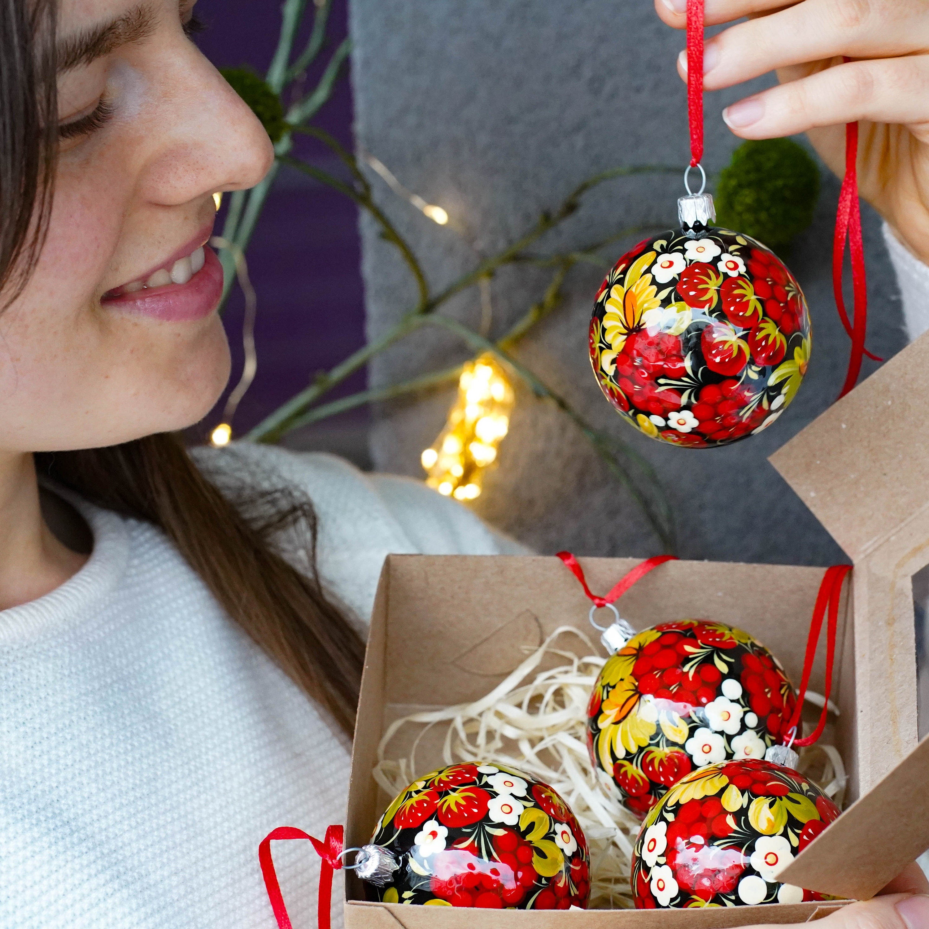 Painted Set of 4 Red Flower Ukrainian Christmas Ball Ornaments 2.4 in - Unique Handmade Christmas Tree Decorations, Petrykivka Art