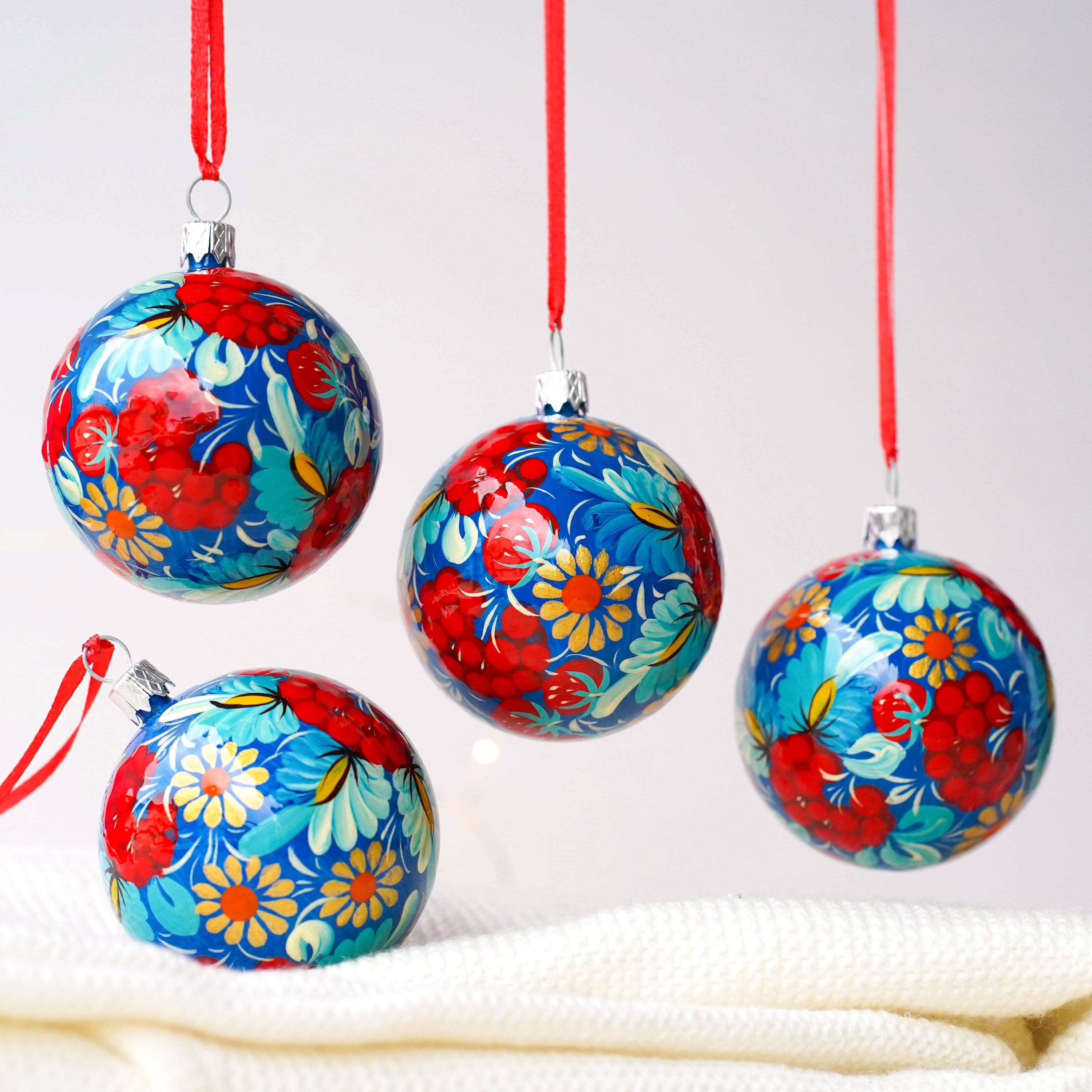 Set of 4/6/9 Hand-painted Christmas Ornaments 2.4 in, Handmade Ukrainian Christmas Tree Balls, Blue & Red Flower Christmas Baubles