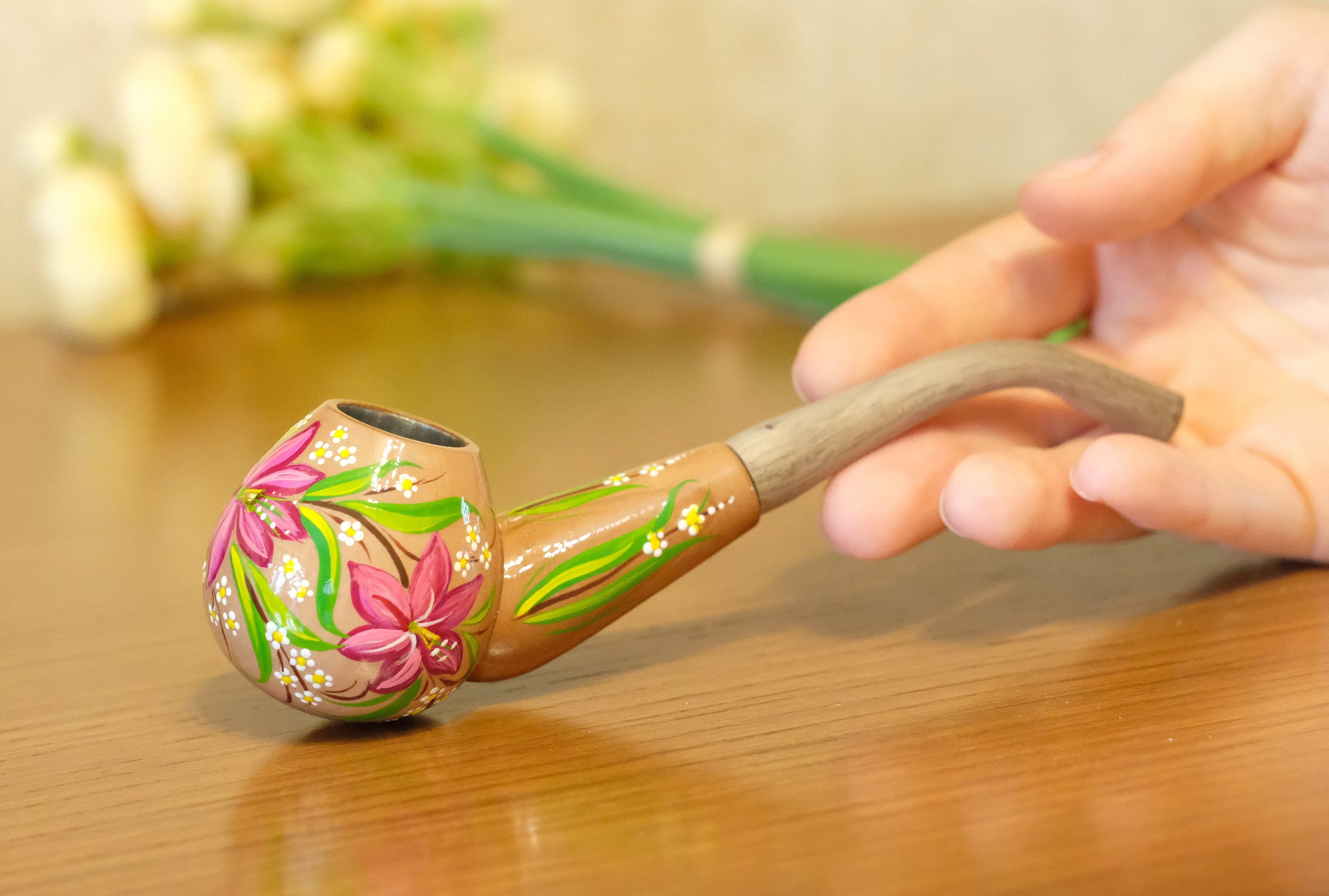 Painted Wooden Tobacco Smoking Pipe - Lily Flower Pipe with Ukrainian Folk Art Petrykivka