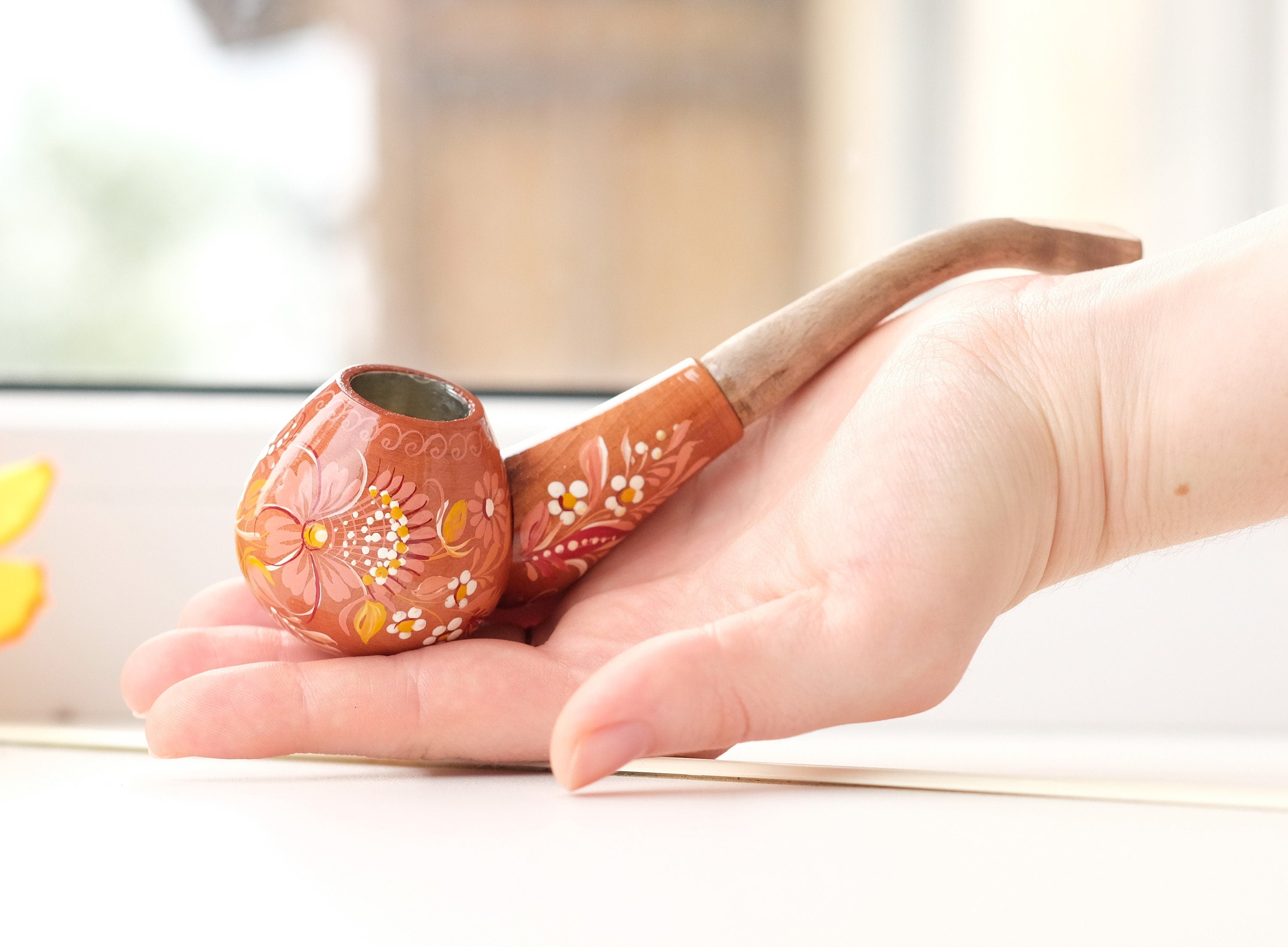 Small Painted Wooden Smoking Pipe - Beige Flower Tobacco pipe with Ukrainian Folk Art Petrykivka