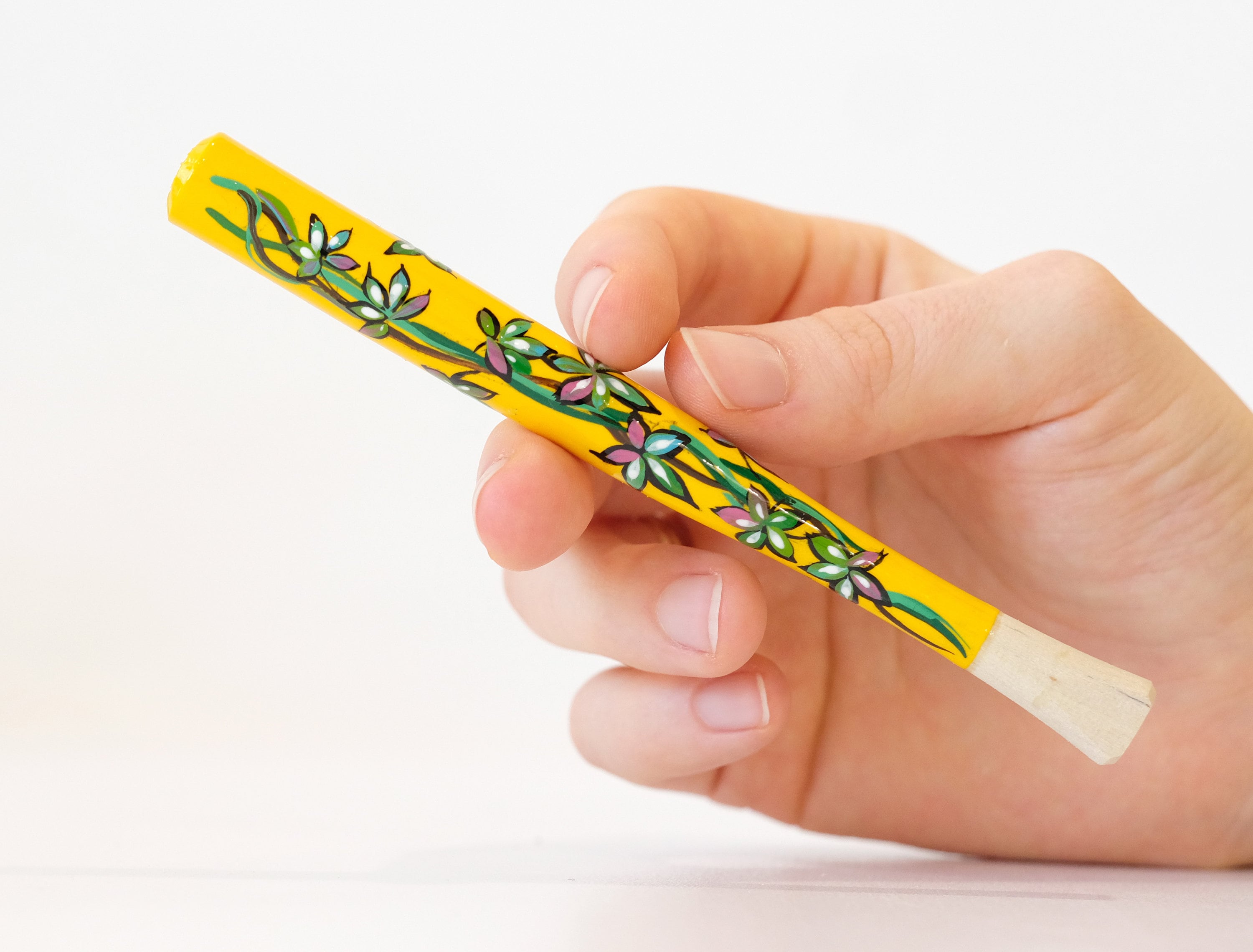 Painted Wooden Cigarette Holder - Regular & Slim - Hand-painted with Tropical Jungle Liana