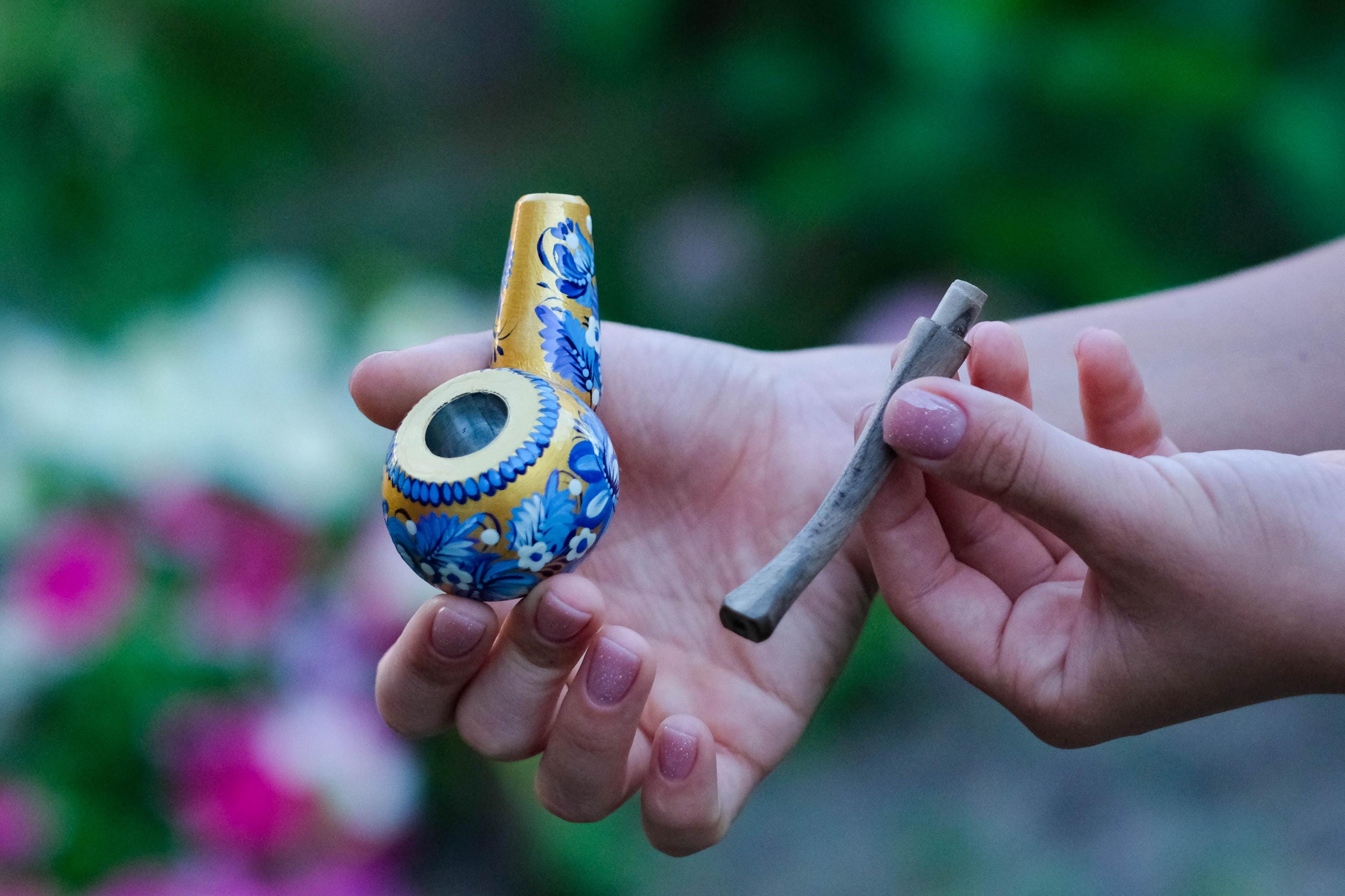 Painted Wooden Smoking Pipe - Tobacco Pipe with Ukrainian Folk Art Petrykivka - Golden & Blue Flowers