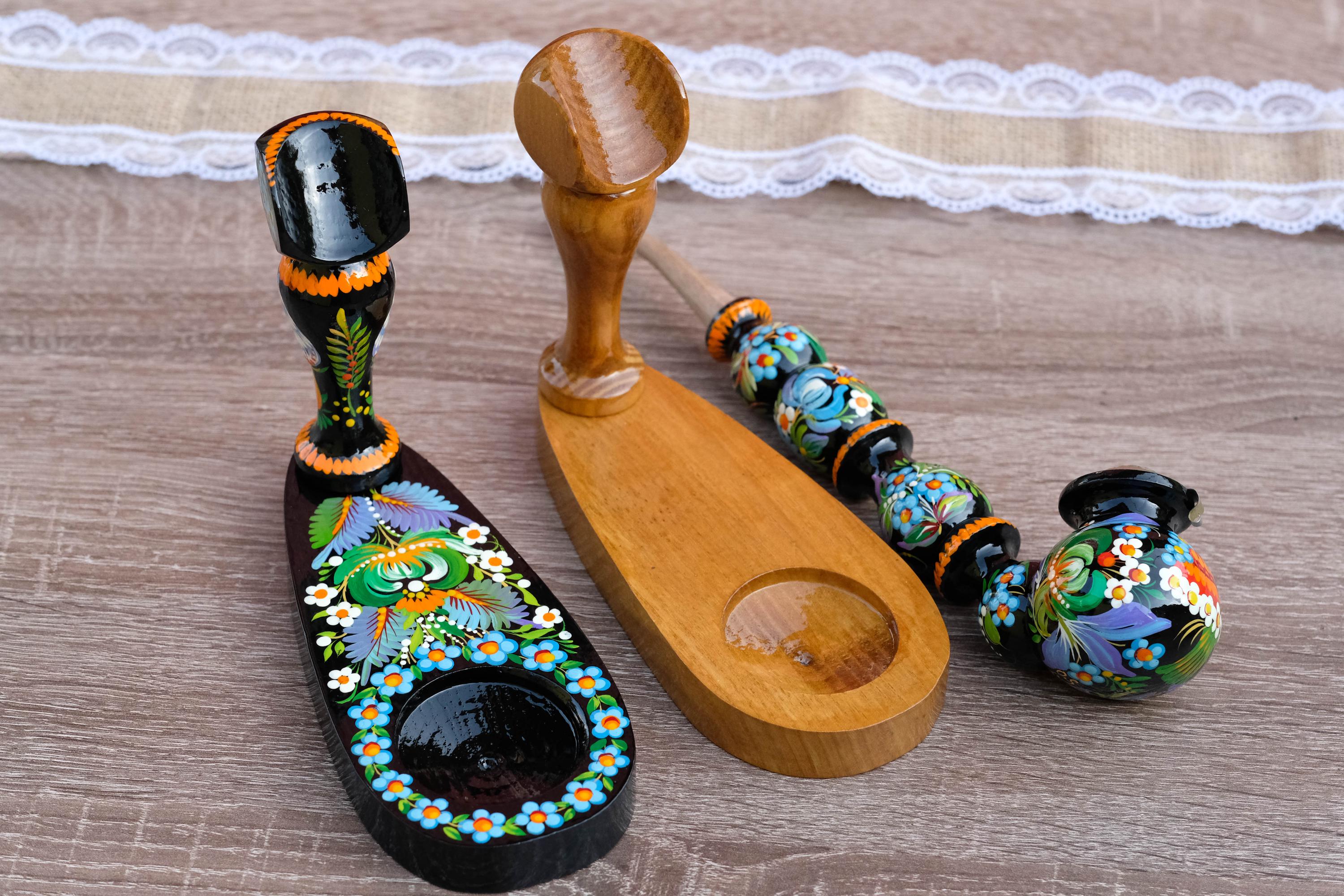 Painted Wooden Mushroom Smoking Pipe - Ukrainian Folk Art Petrykivka Tobacco Pipe with Blue Flowers