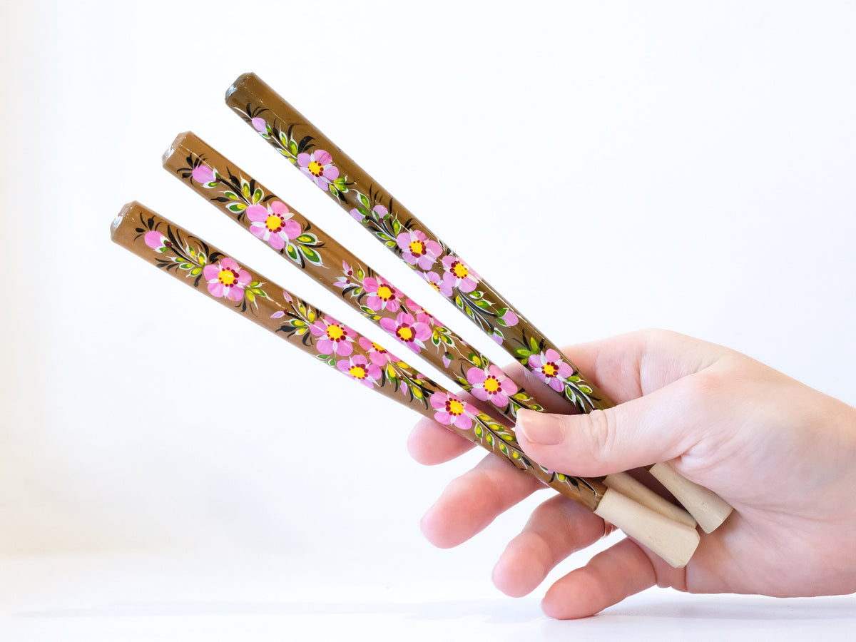 Wooden Regular Cherry Blossom cigarette holder painted with Ukrainian Folk Art Petrykivka