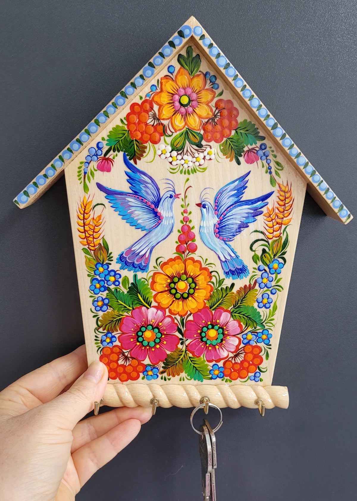 Hand-painted Key Holder, Wooden house-shaped key hanger with Dove couple - Ukrainian Petrykivka Art