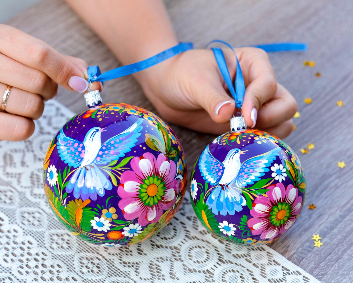 Painted Ukrainian Dove Christmas Ball - Tradotional Folk Art Petrykivka Pigeon Ornament