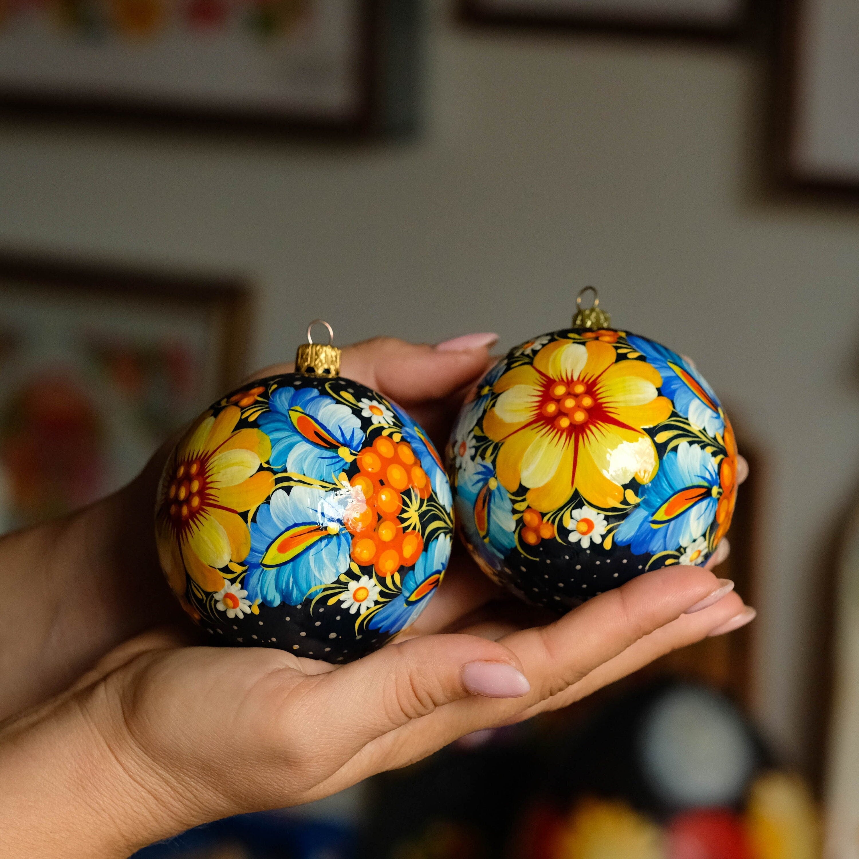 Set of Hand-painted Ukrainian Christmas Ball Ornaments 2.4 in, Gift-wrapped